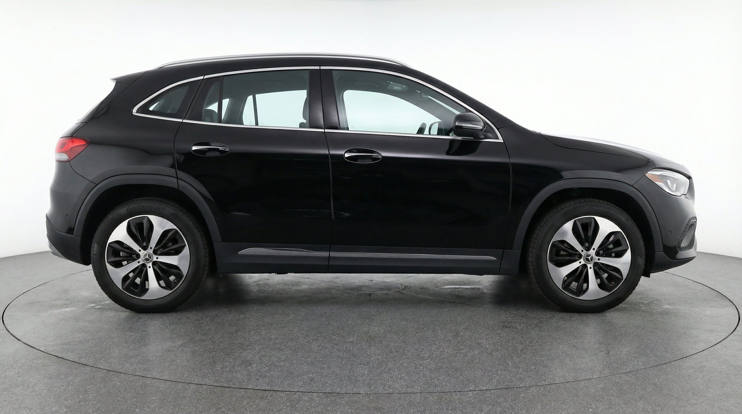 Thumbnail: 2025 Mercedes-Benz GLA - 11
