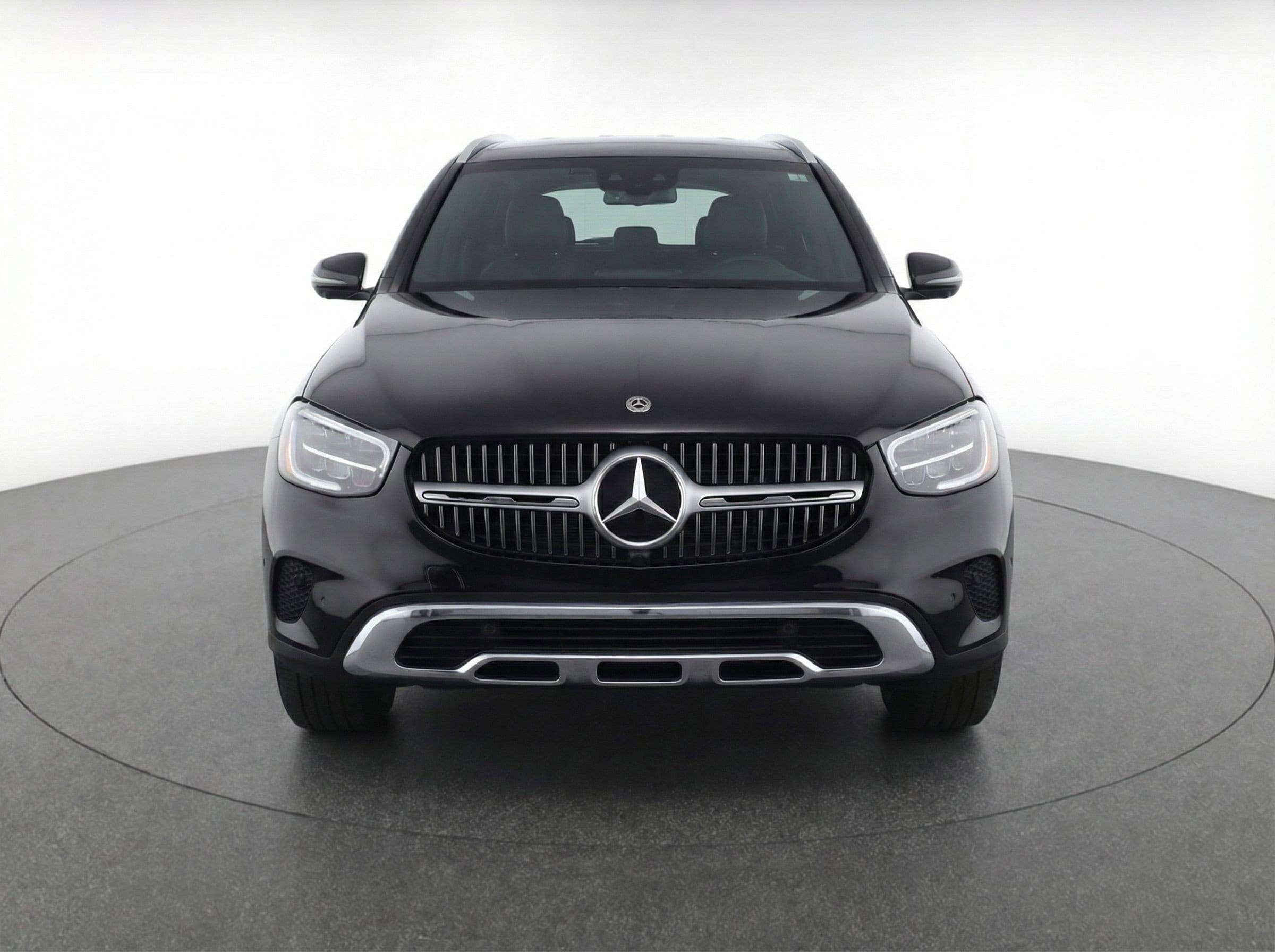 2024 Mercedes-Benz GLC GLC300 - Photo 2