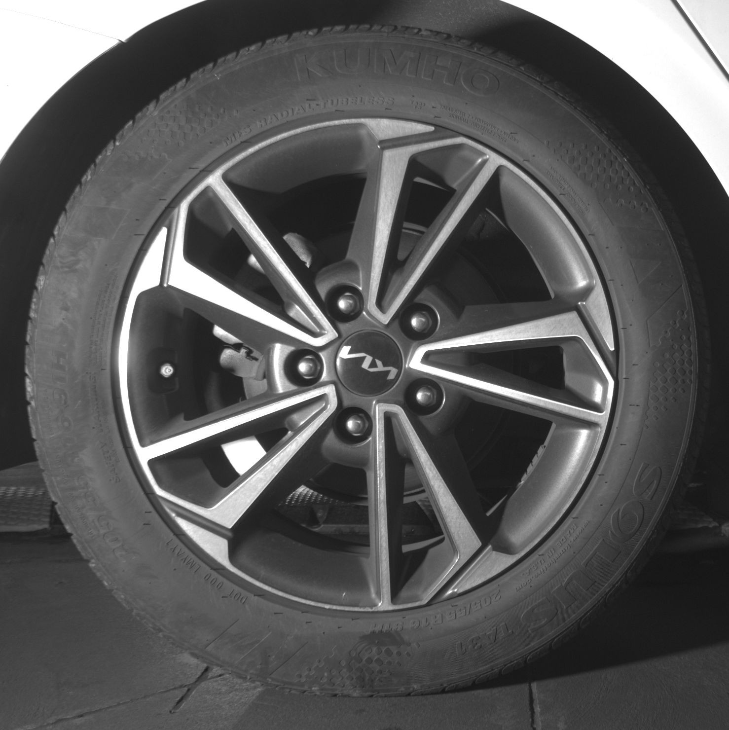 Thumbnail: 2024 Kia Forte - 17