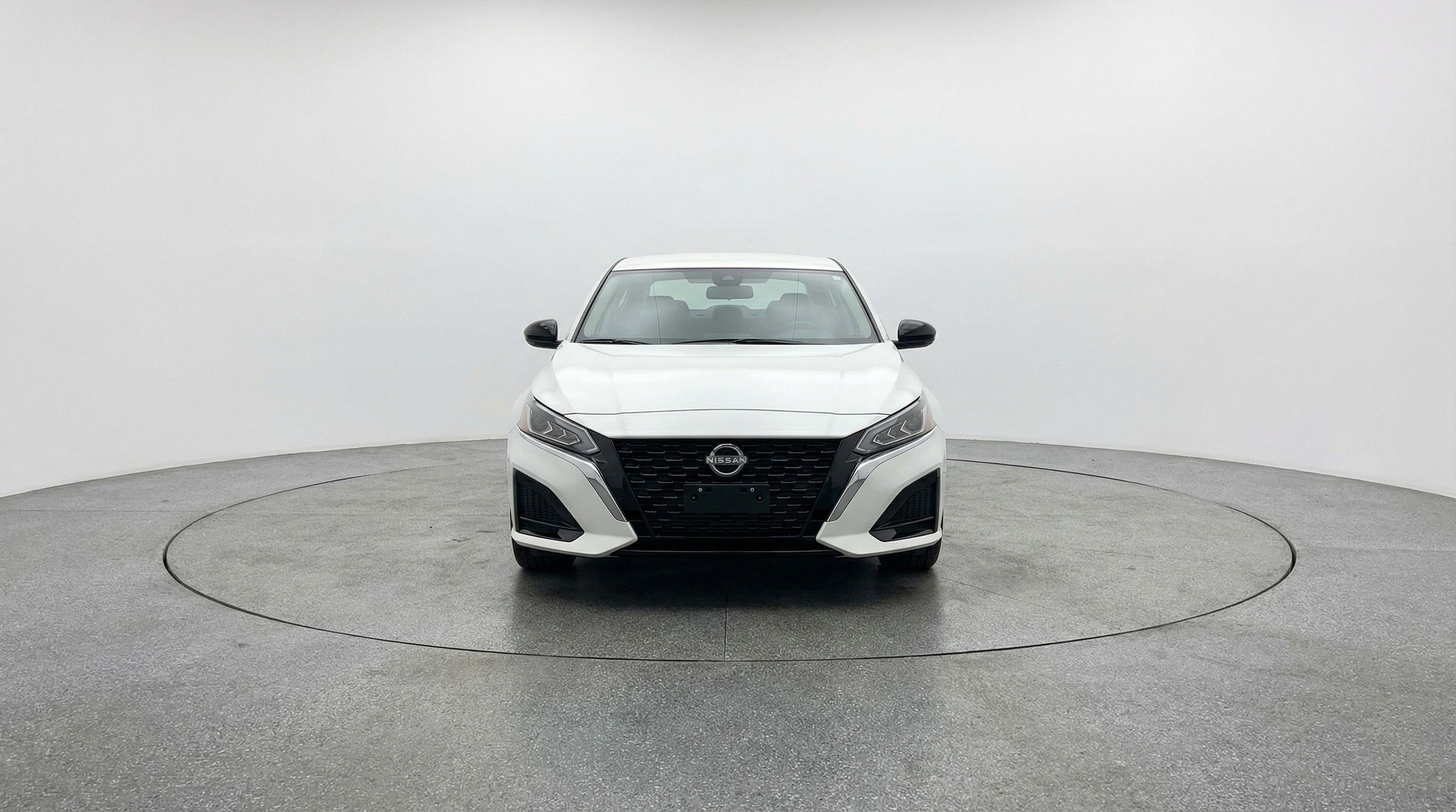 Thumbnail: 2025 Nissan Altima - 2