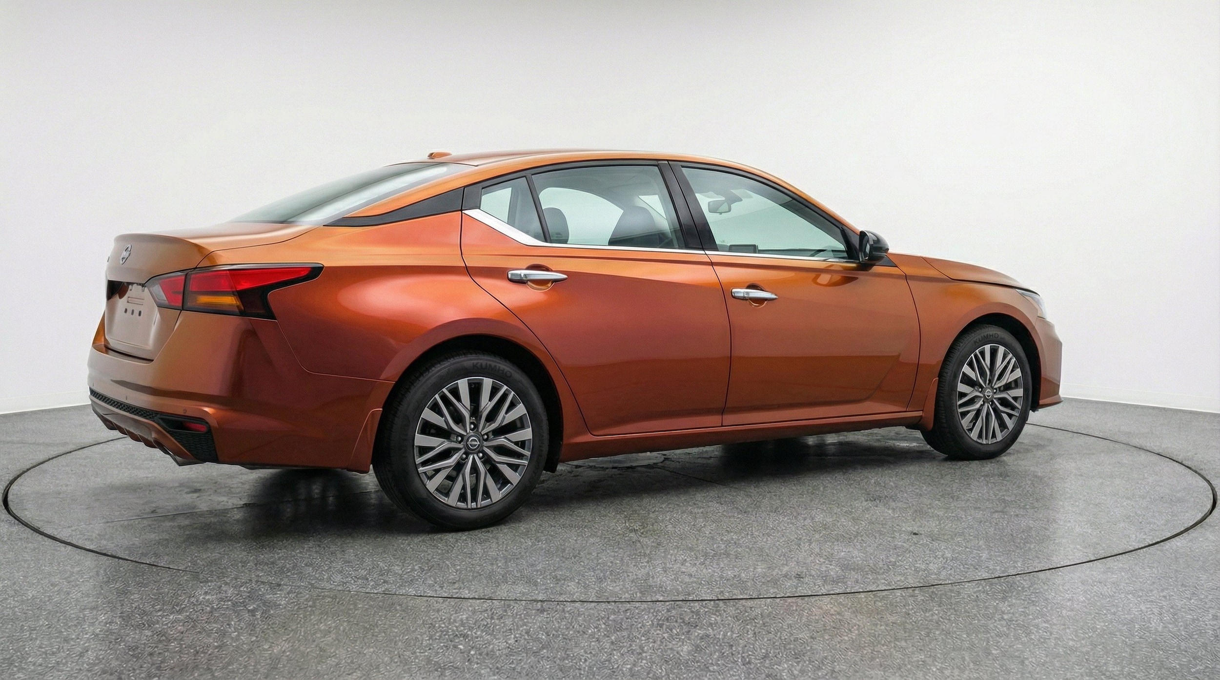 Thumbnail: 2025 Nissan Altima - 9