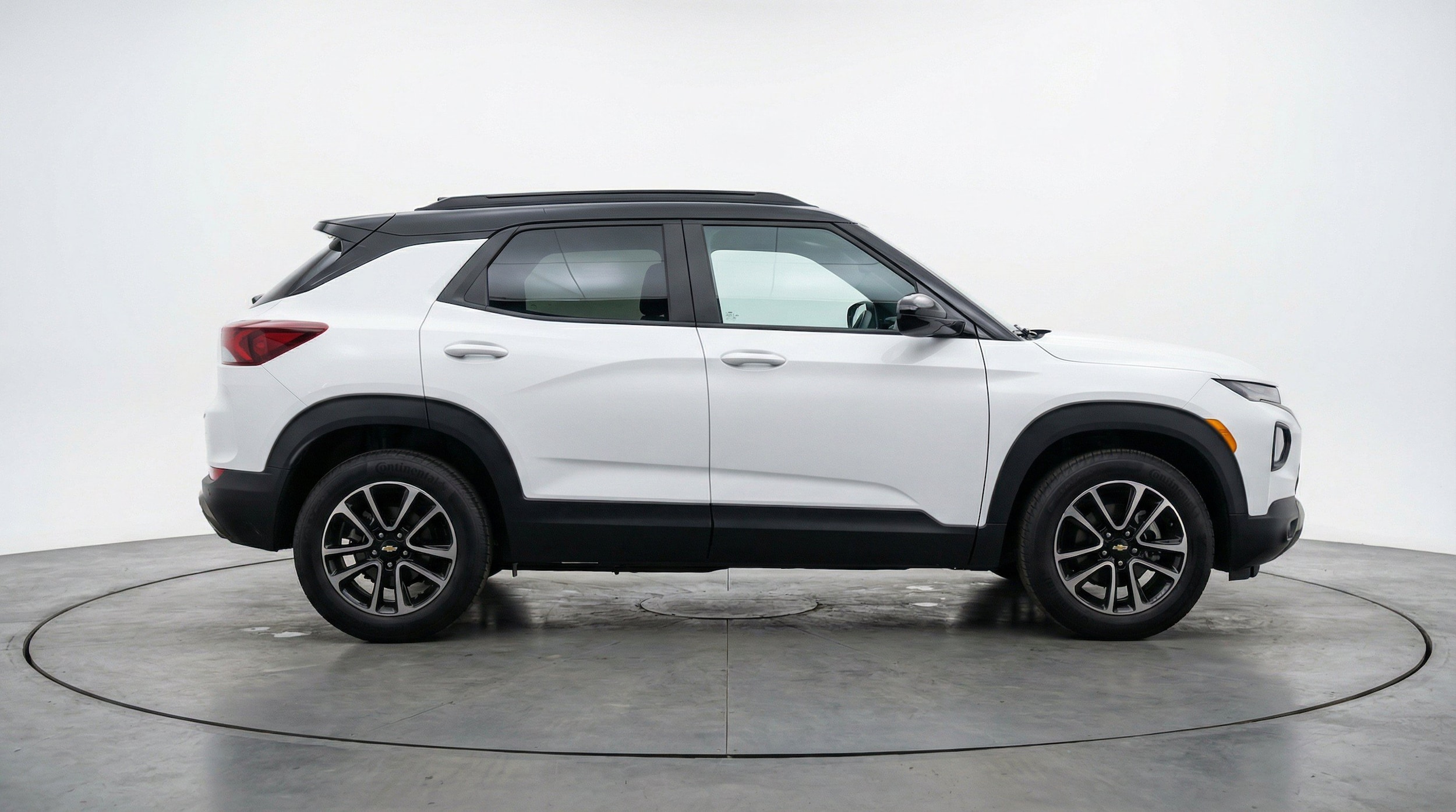 Thumbnail: 2025 Chevrolet TrailBlazer - 11