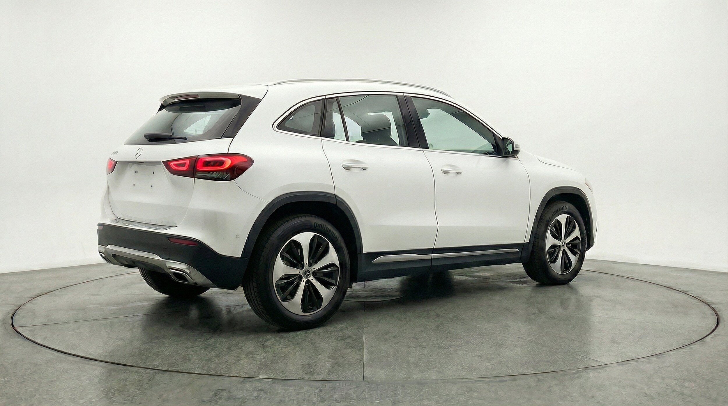Thumbnail: 2025 Mercedes-Benz GLA - 9