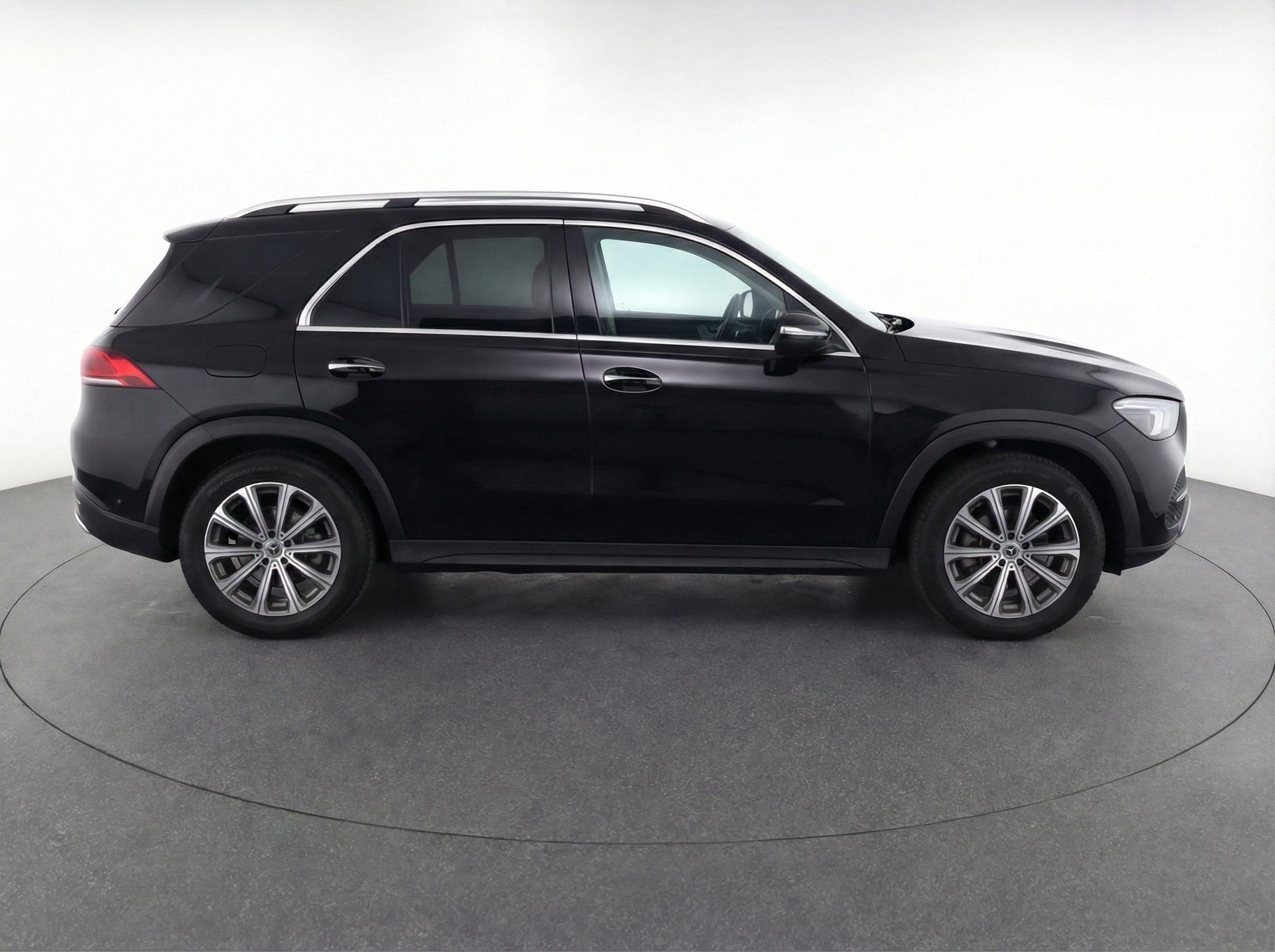 Thumbnail: 2024 Mercedes-Benz GLC - 11