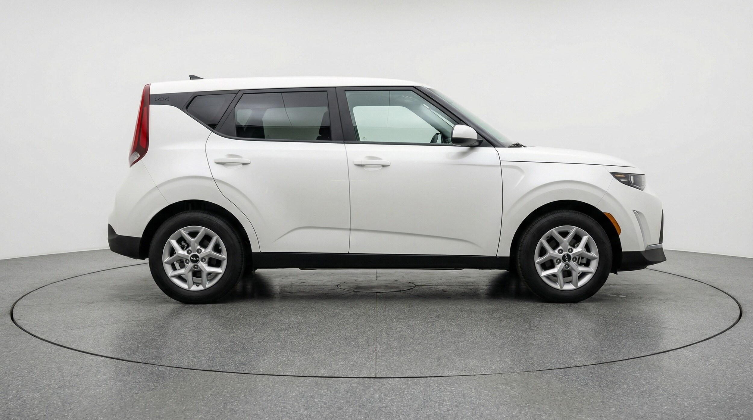 Thumbnail: 2025 Kia Soul - 8