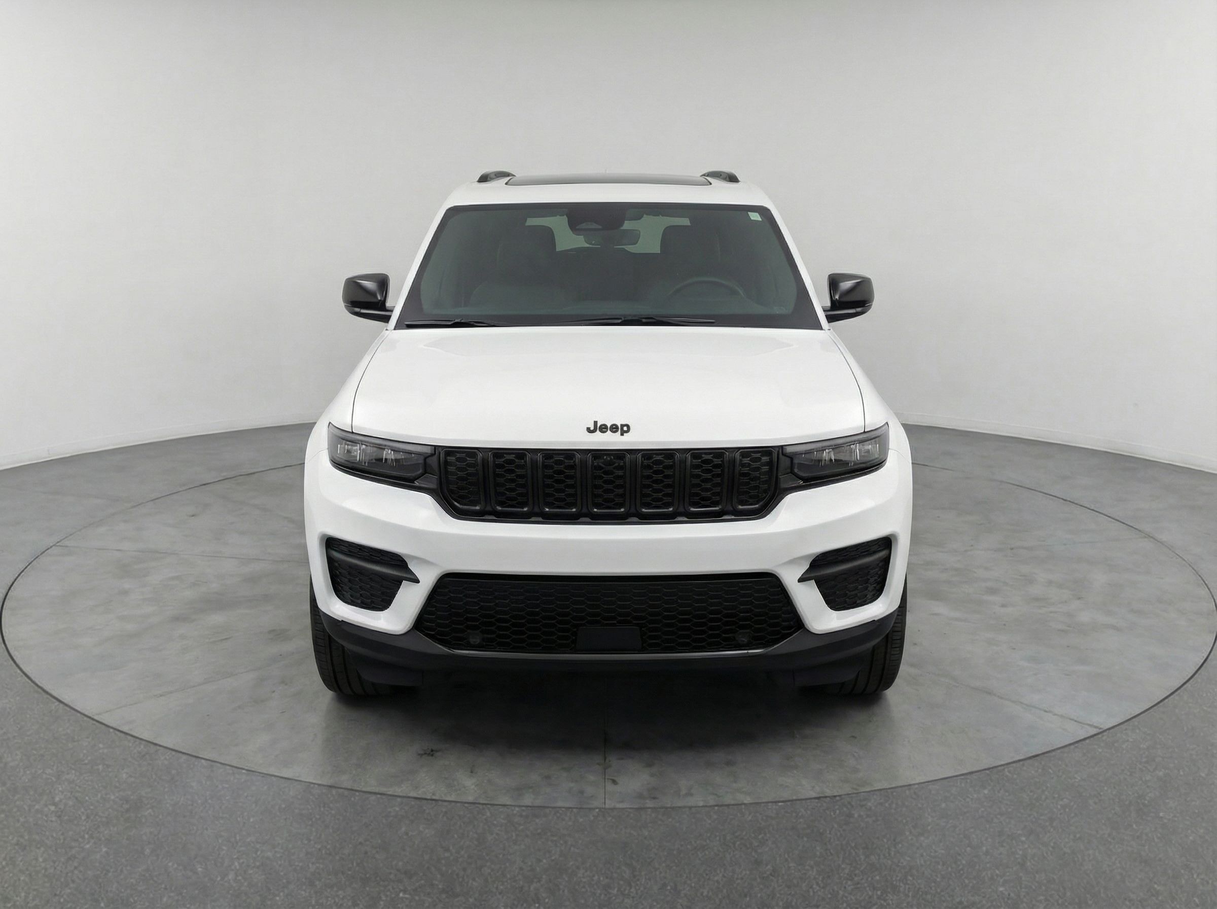 Thumbnail: 2023 Jeep Grand Cherokee - 2