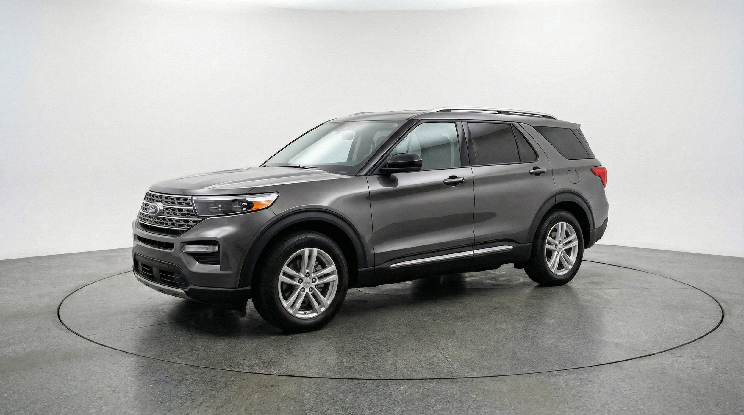 Thumbnail: 2024 Ford Explorer - 3