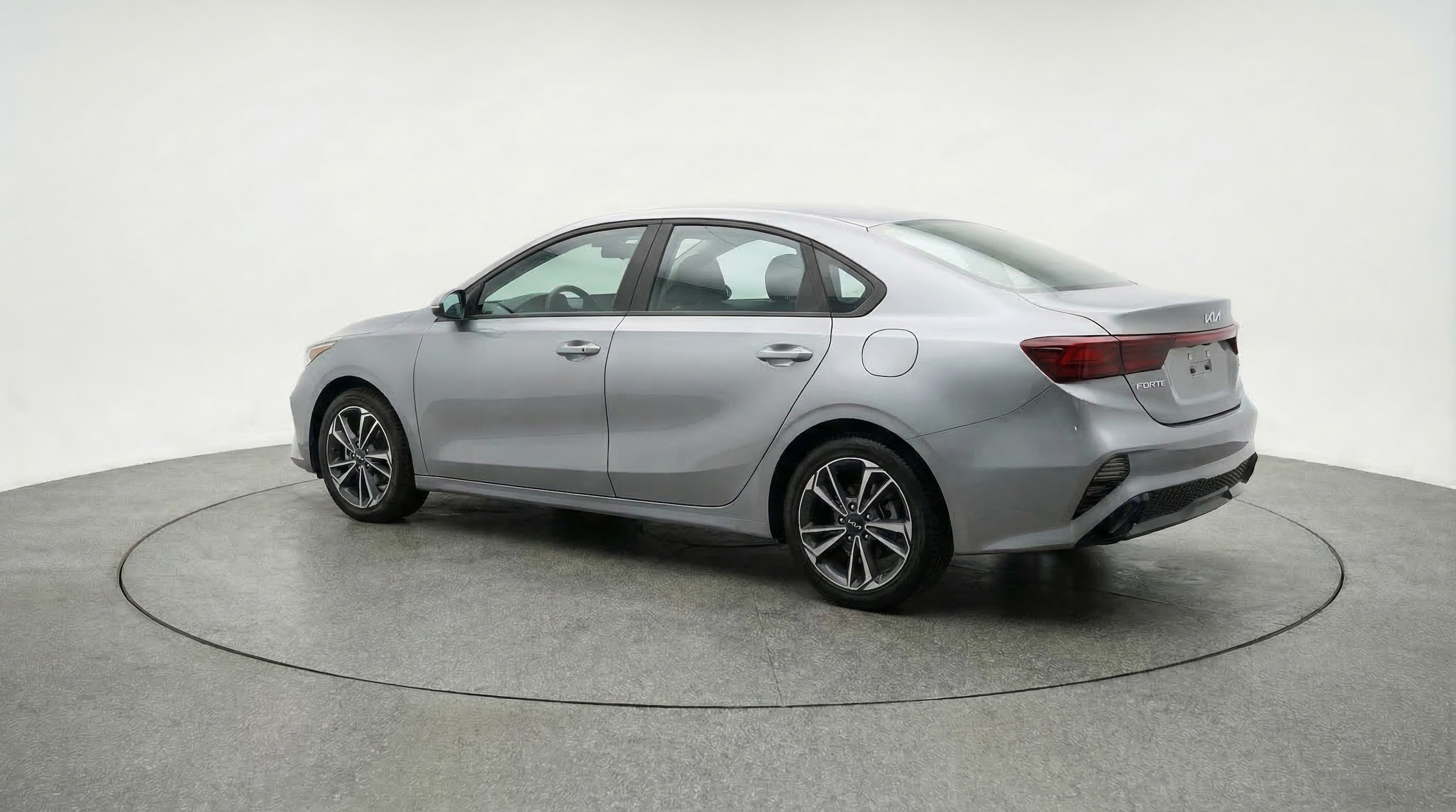 Thumbnail: 2024 Kia Forte - 5