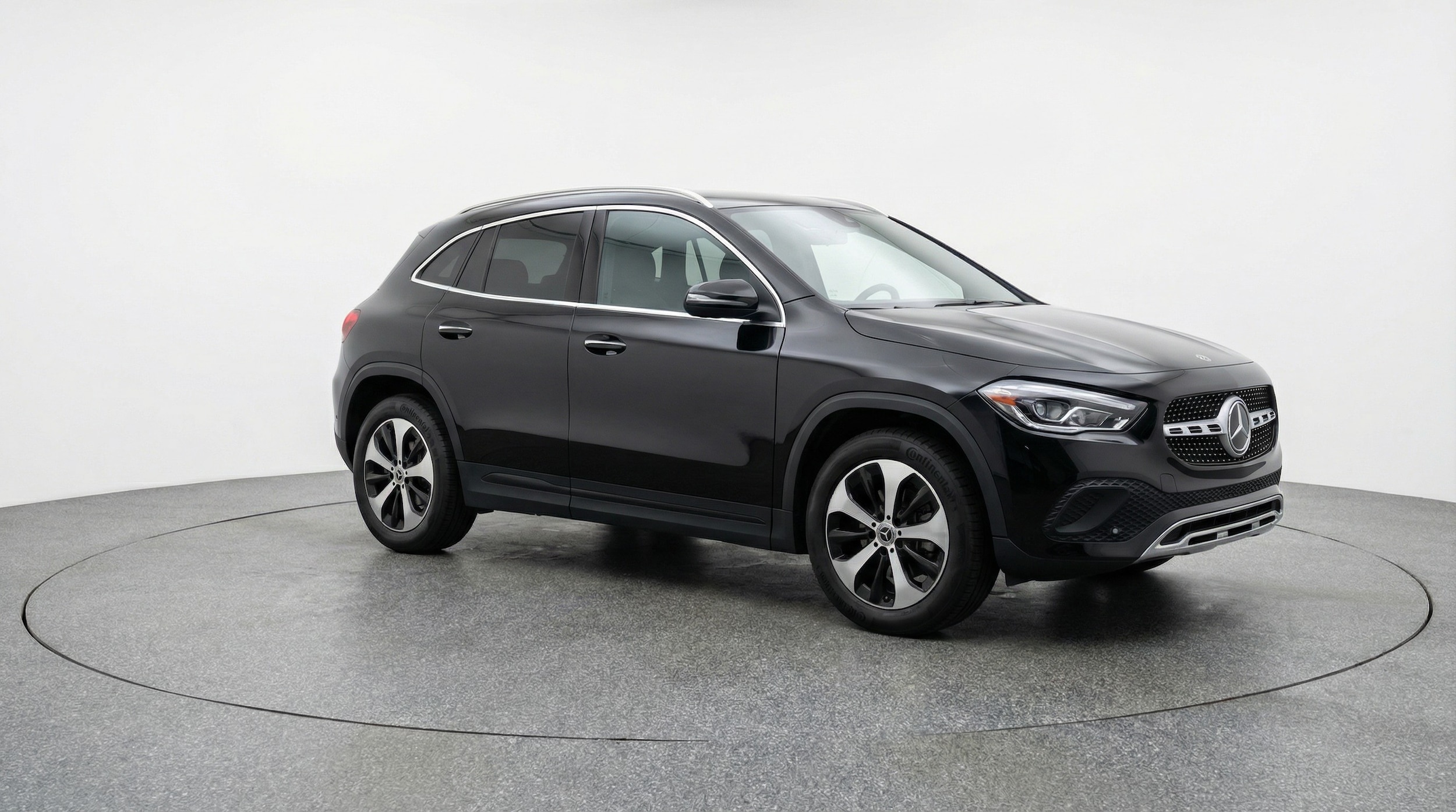 Thumbnail: 2025 Mercedes-Benz GLA - 1