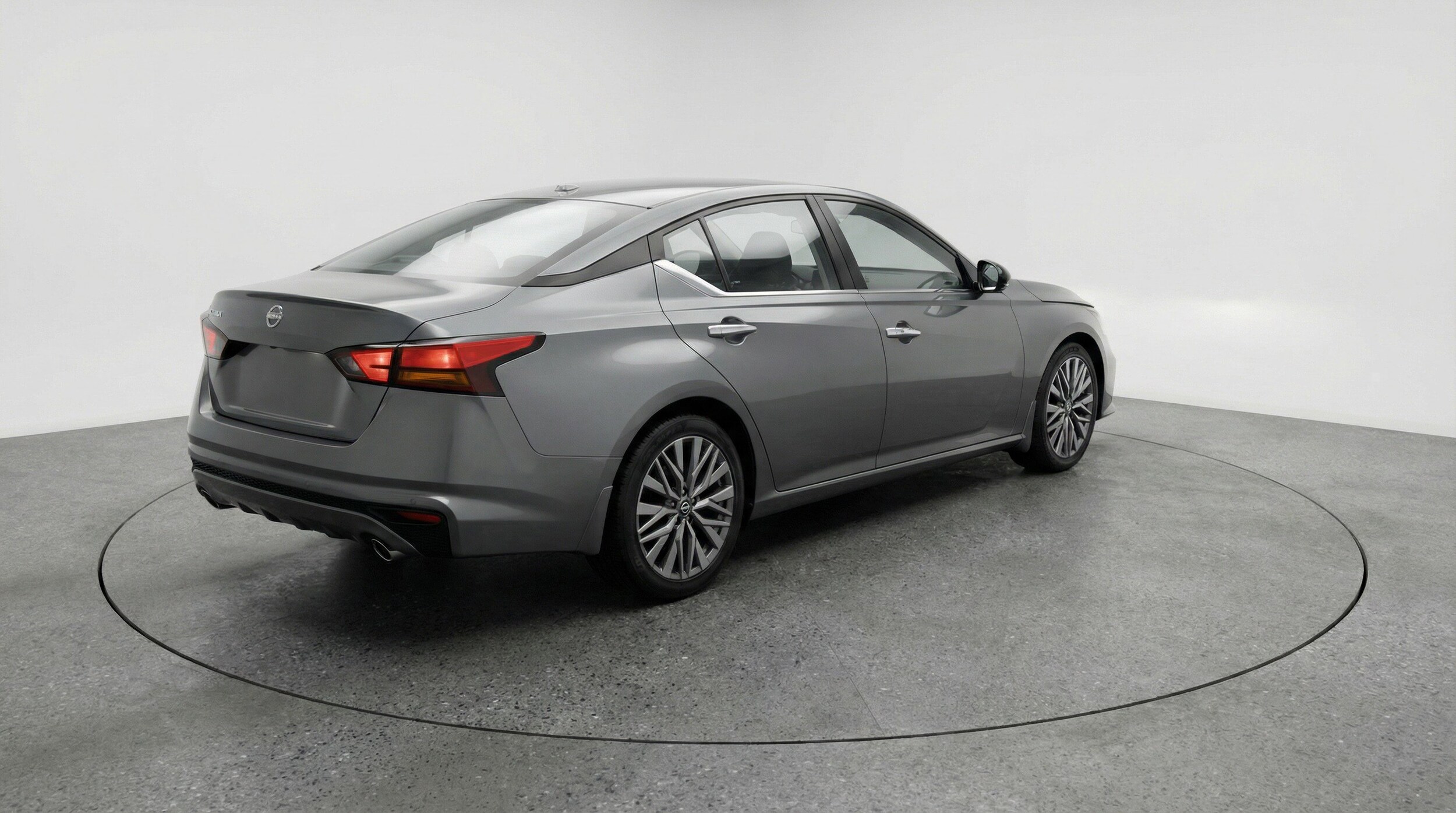 Thumbnail: 2025 Nissan Altima - 9