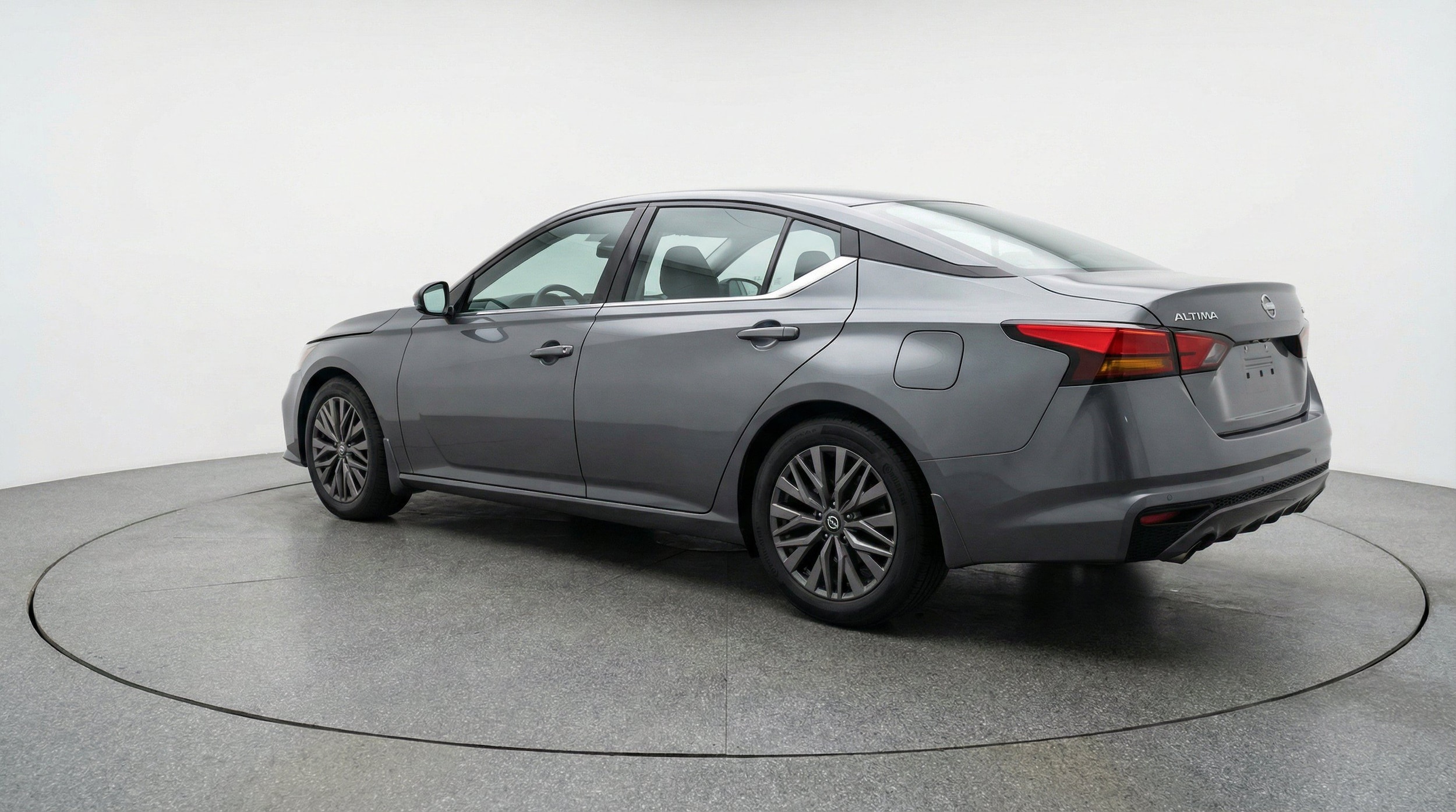Thumbnail: 2025 Nissan Altima - 6