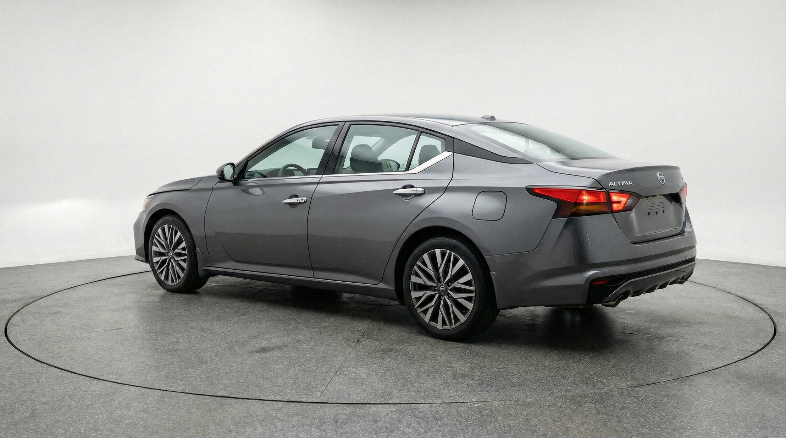 Thumbnail: 2025 Nissan Altima - 6
