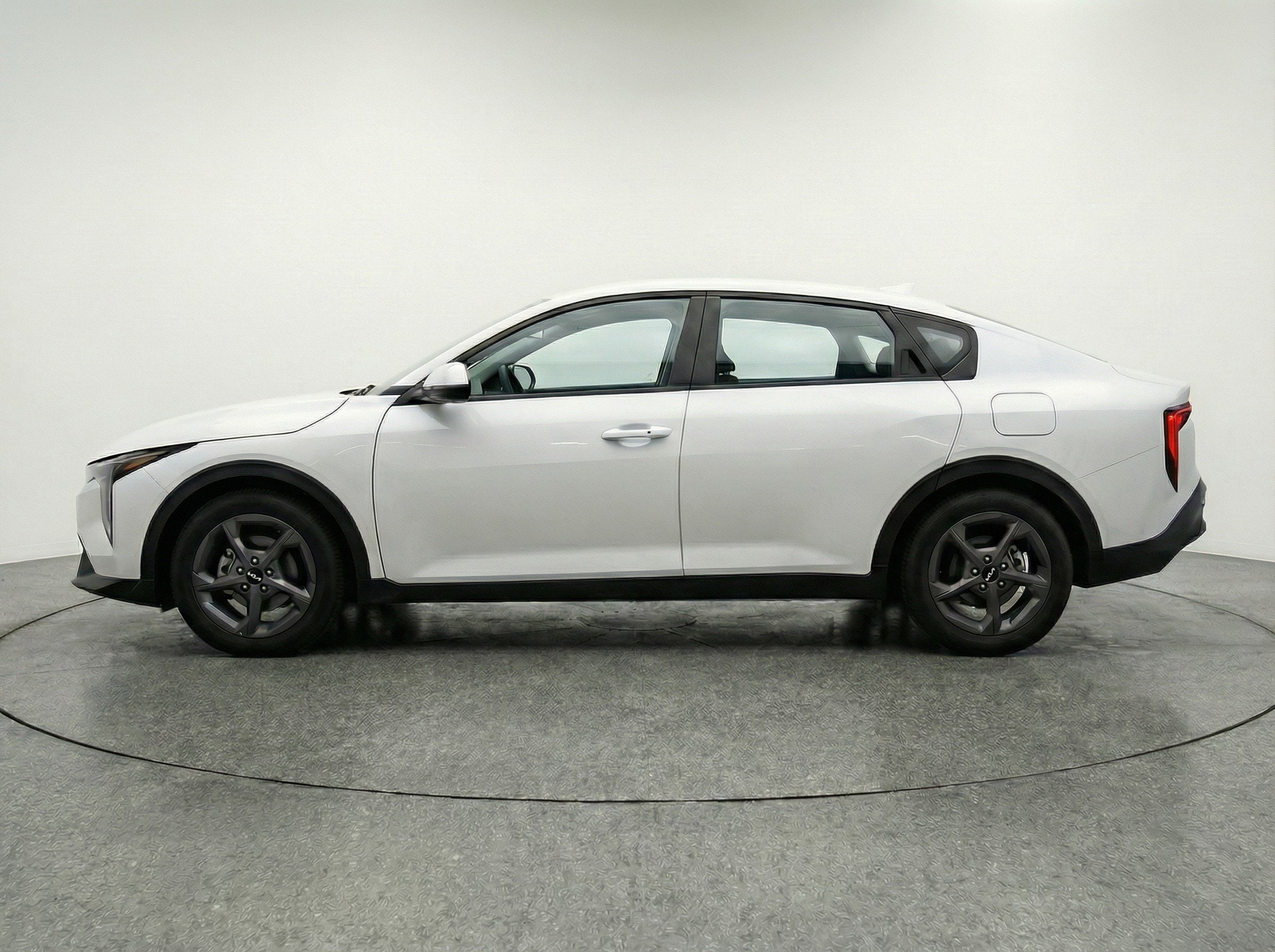 Thumbnail: 2025 Kia K4 - 5