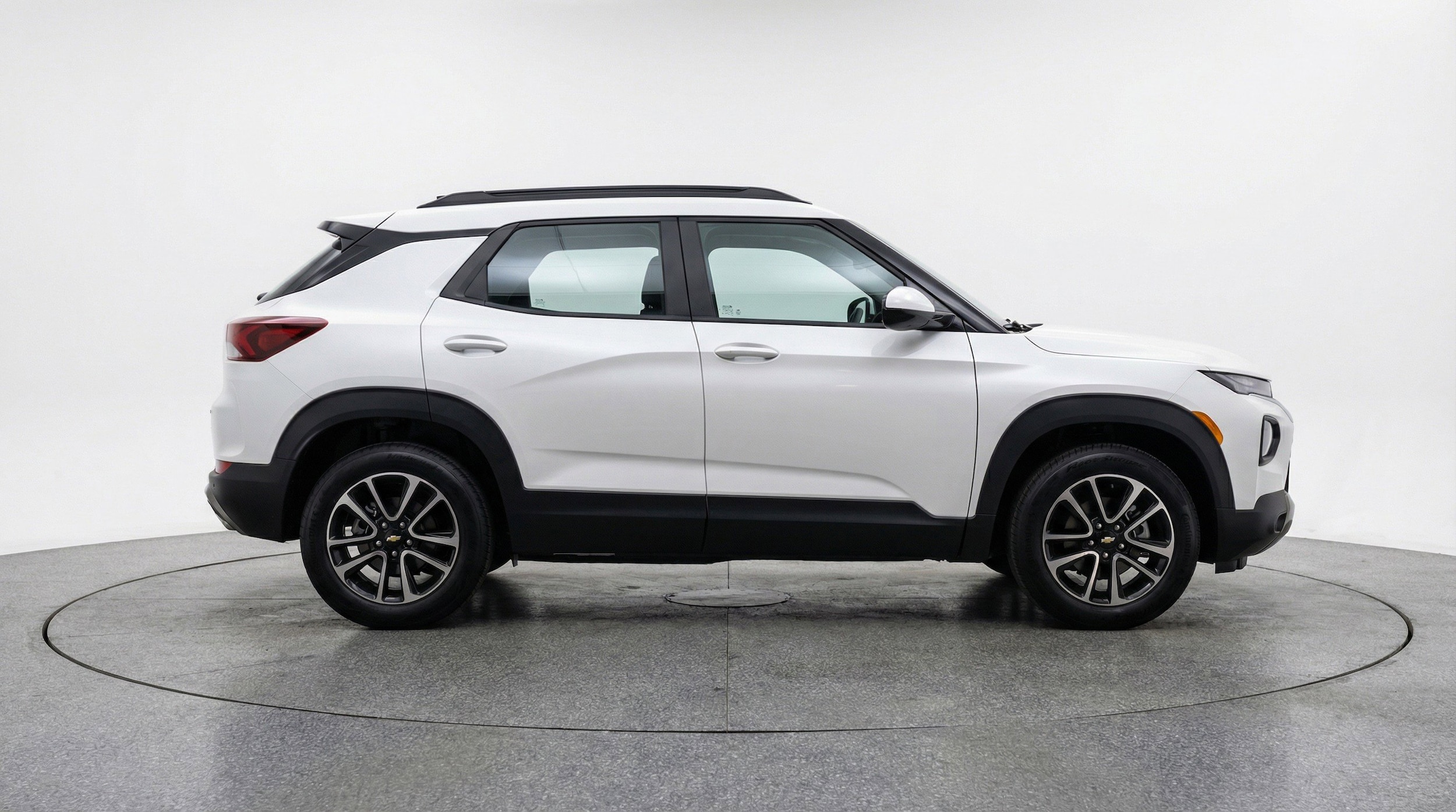 Thumbnail: 2025 Chevrolet TrailBlazer - 11