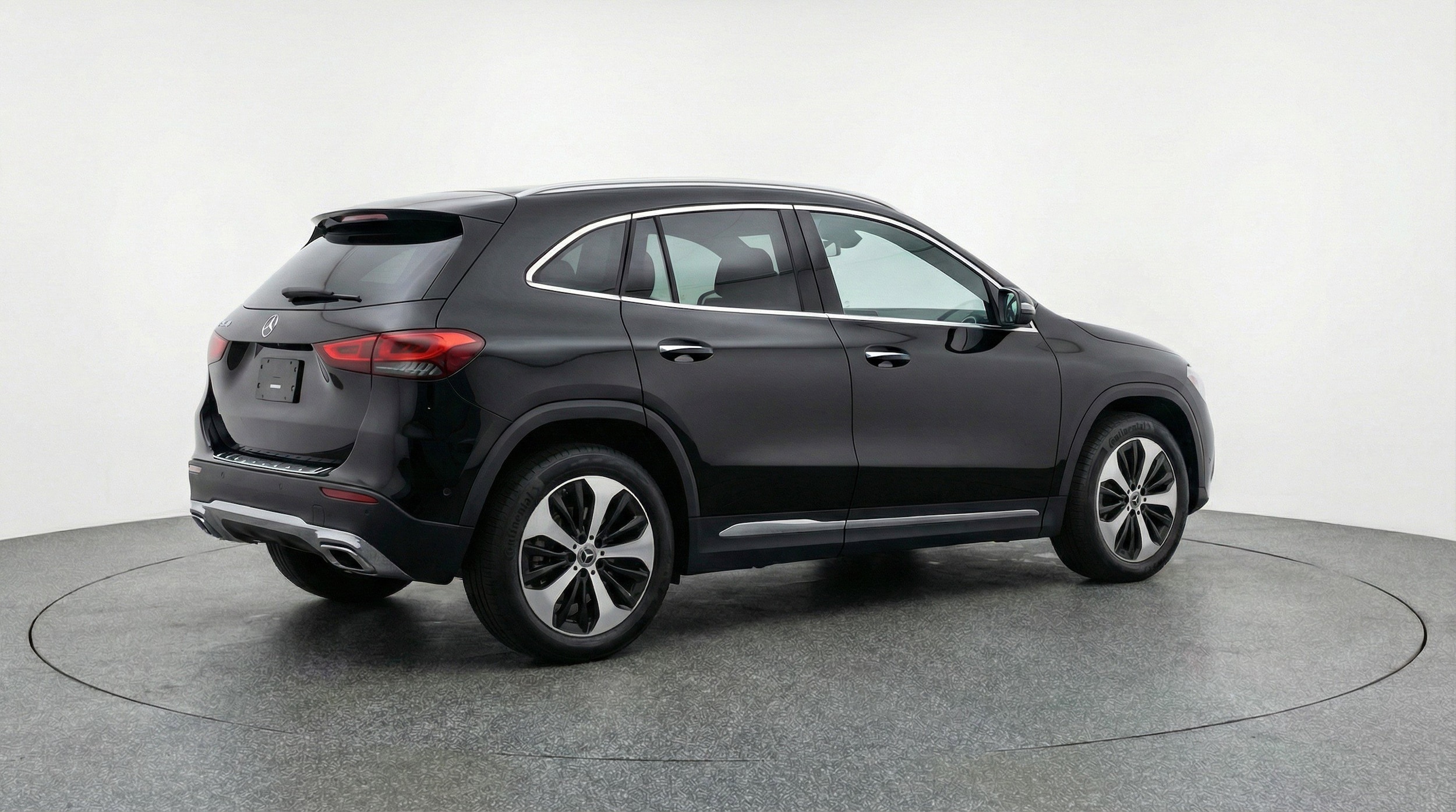 Thumbnail: 2025 Mercedes-Benz GLA - 9