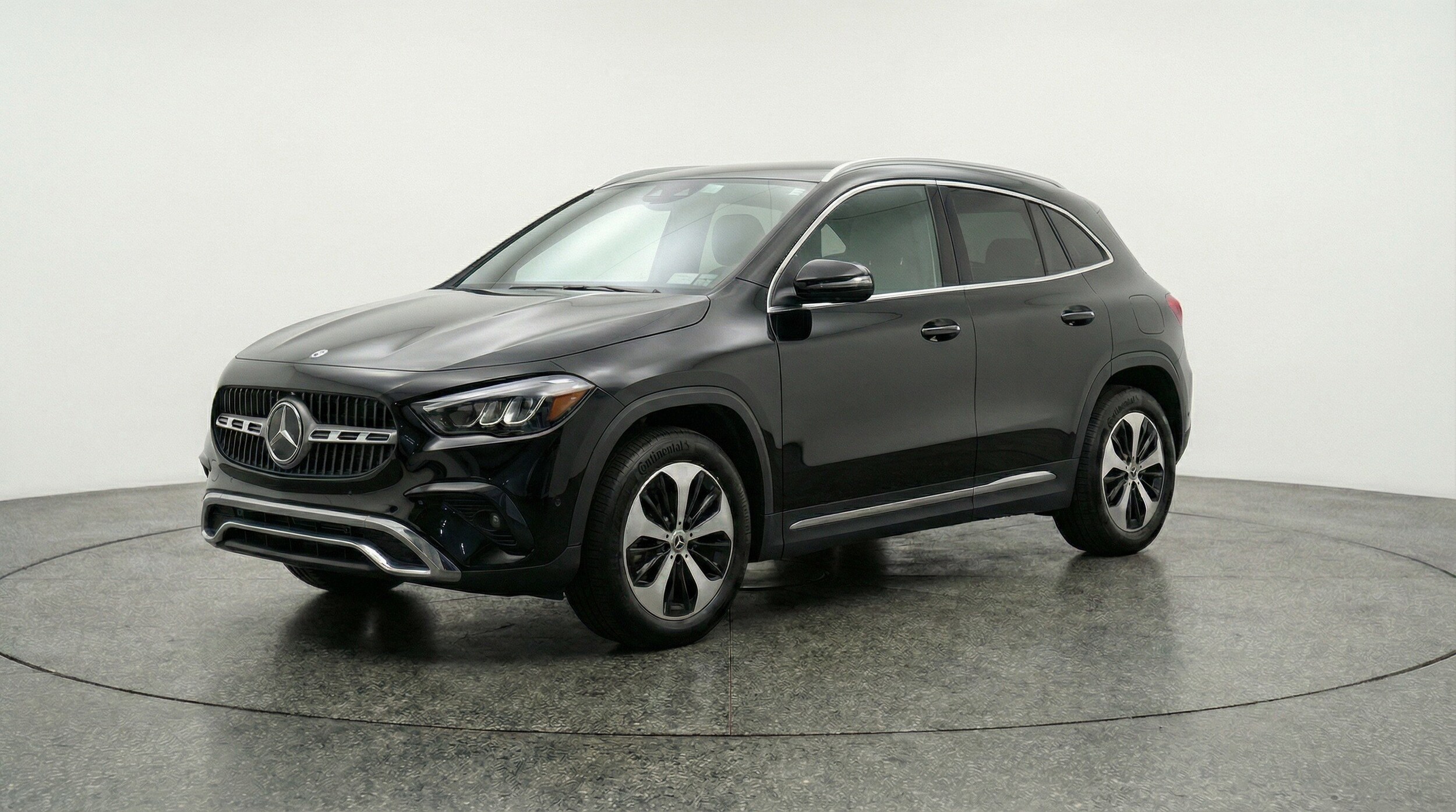Thumbnail: 2025 Mercedes-Benz GLA - 3