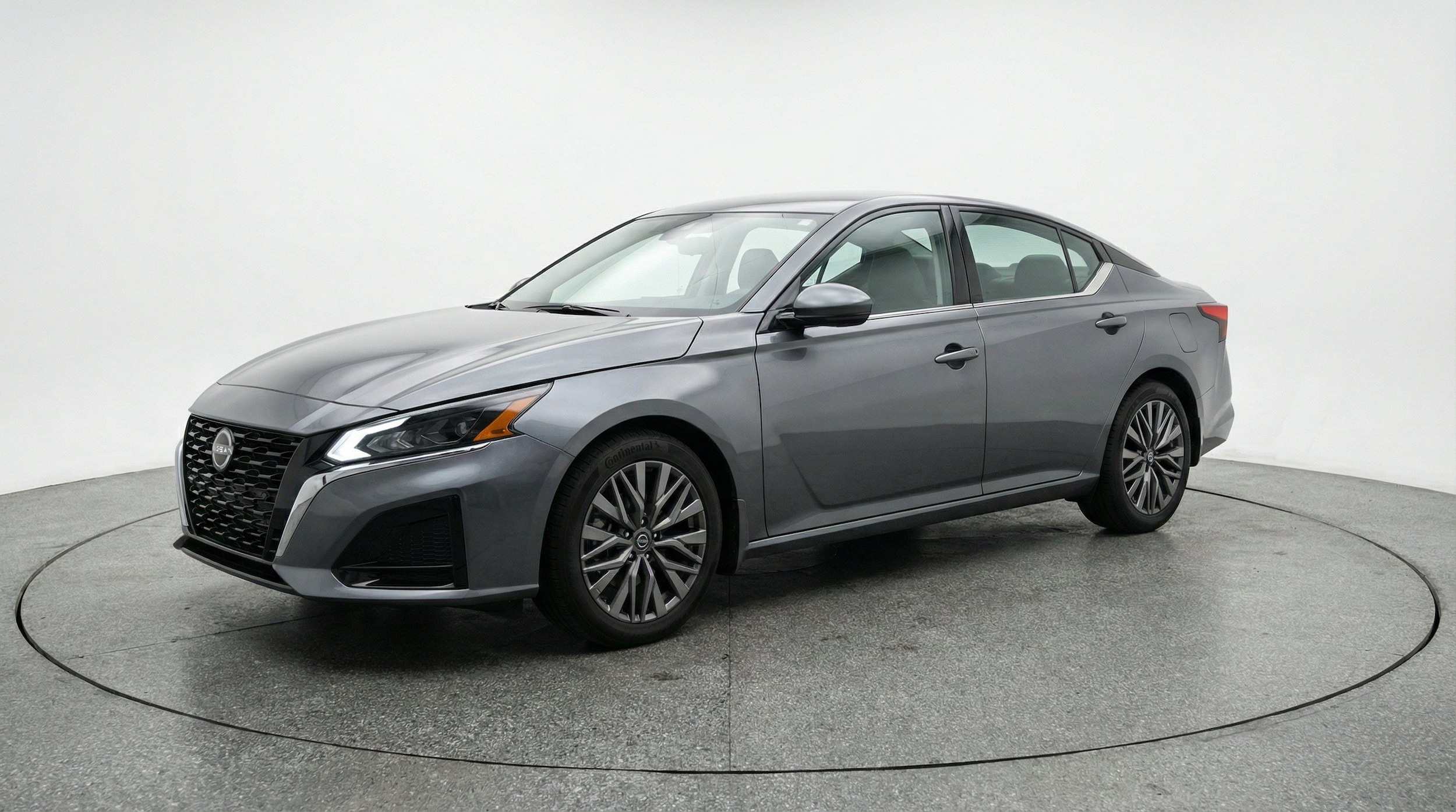 Thumbnail: 2025 Nissan Altima - 3