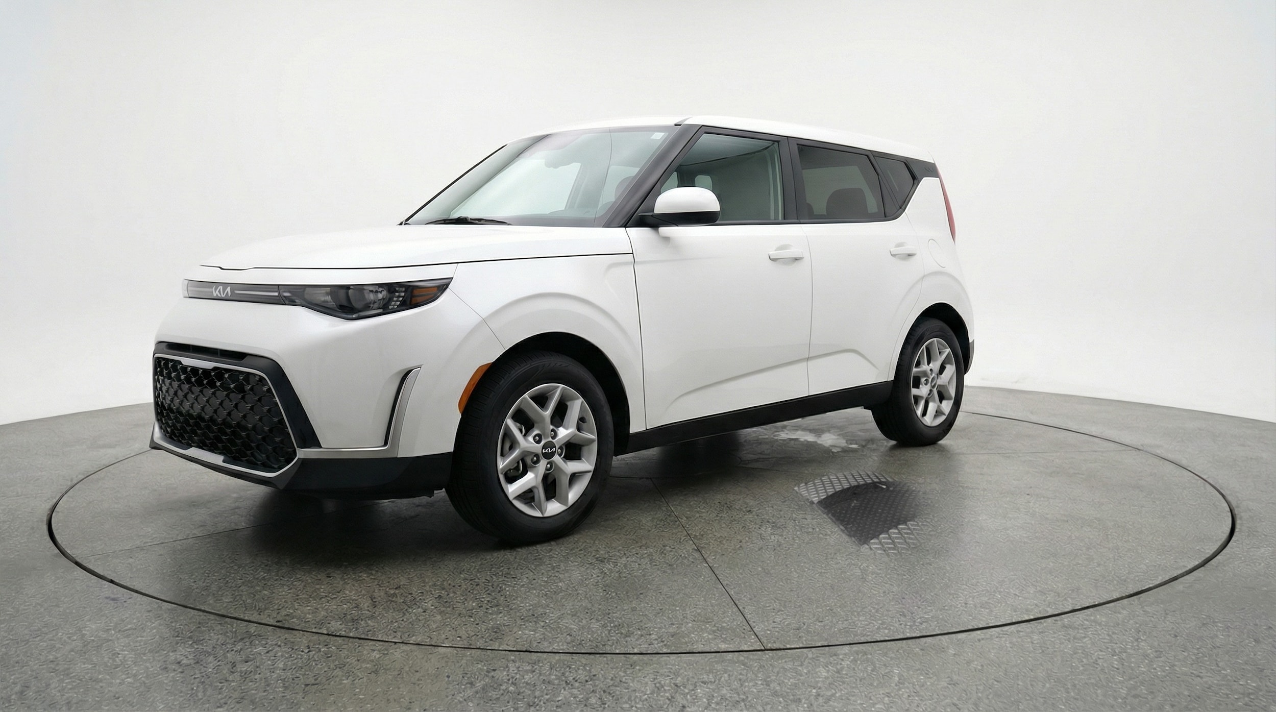 Thumbnail: 2025 Kia Soul - 3