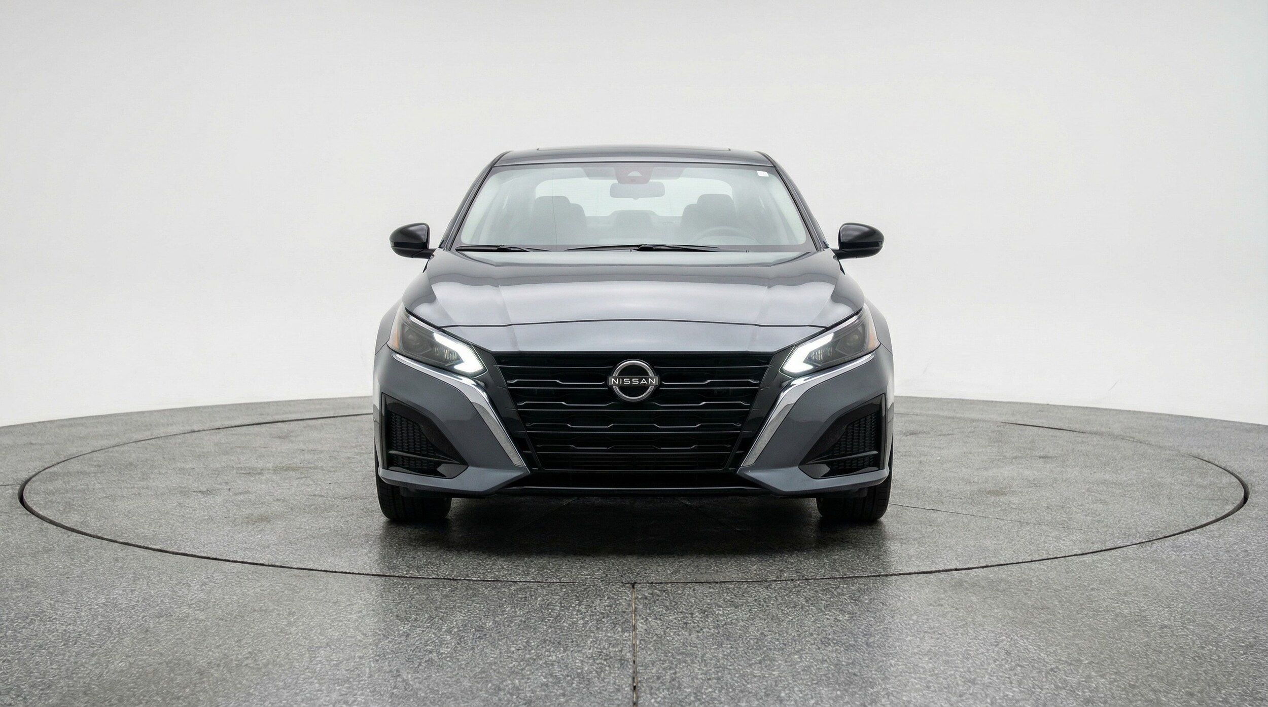 Thumbnail: 2025 Nissan Altima - 2