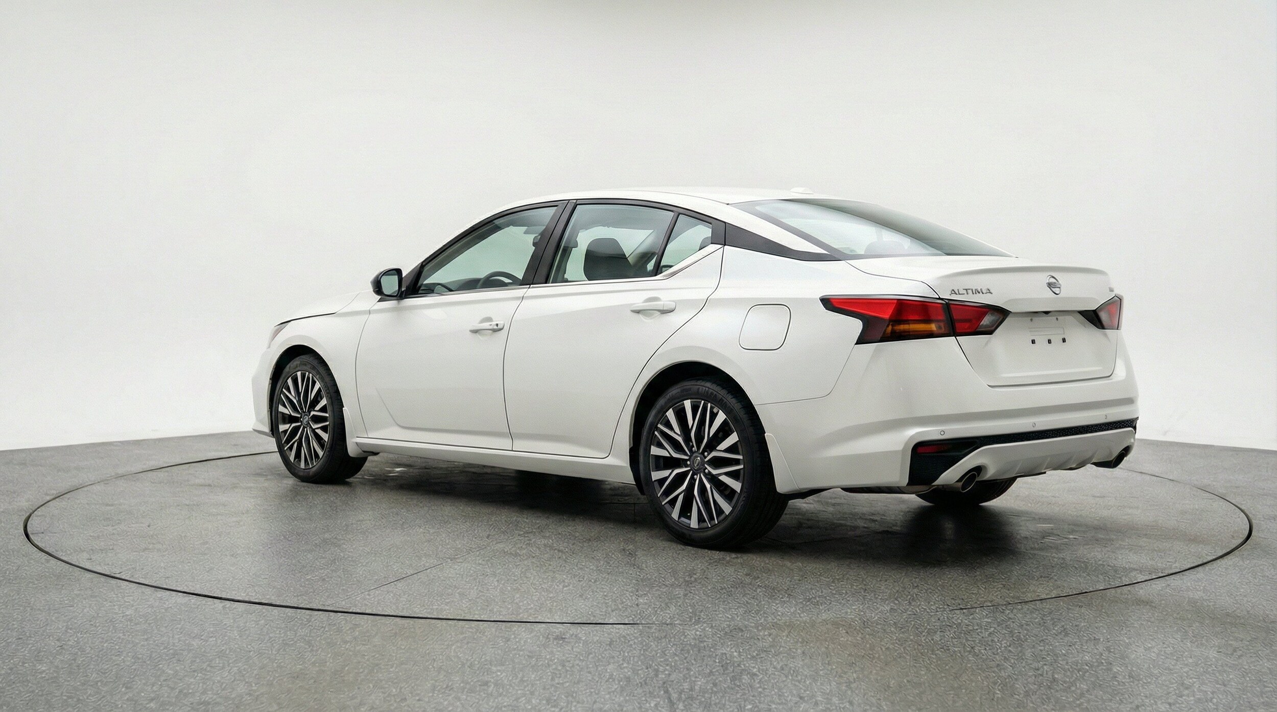 Thumbnail: 2025 Nissan Altima - 6