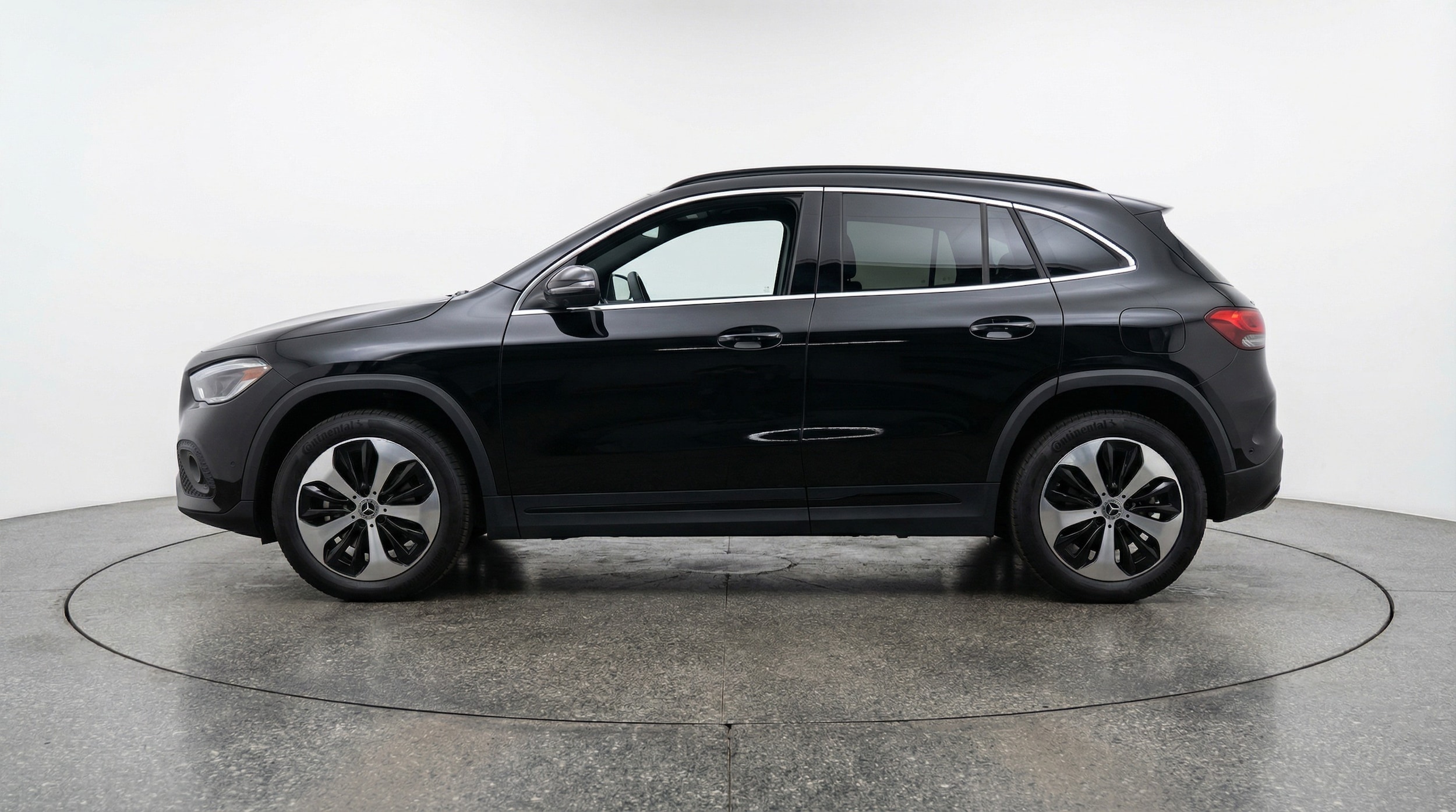 Thumbnail: 2025 Mercedes-Benz GLA - 4