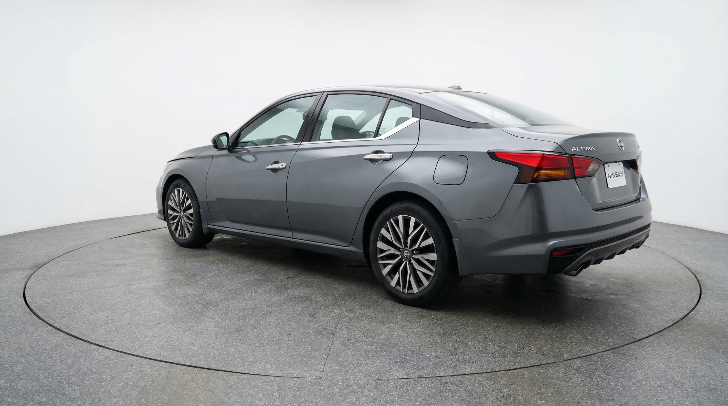 Thumbnail: 2025 Nissan Altima - 5