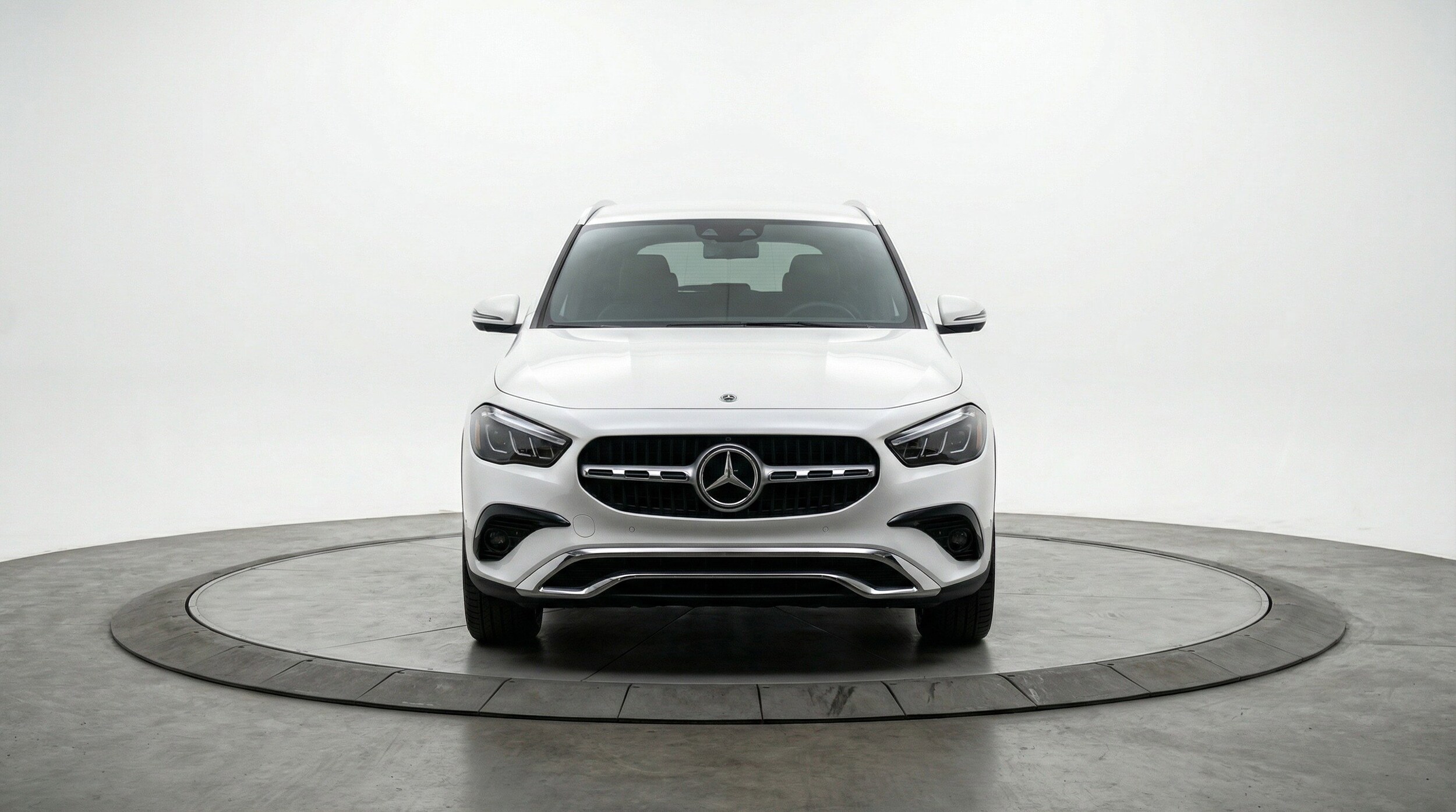 Thumbnail: 2025 Mercedes-Benz GLA - 2
