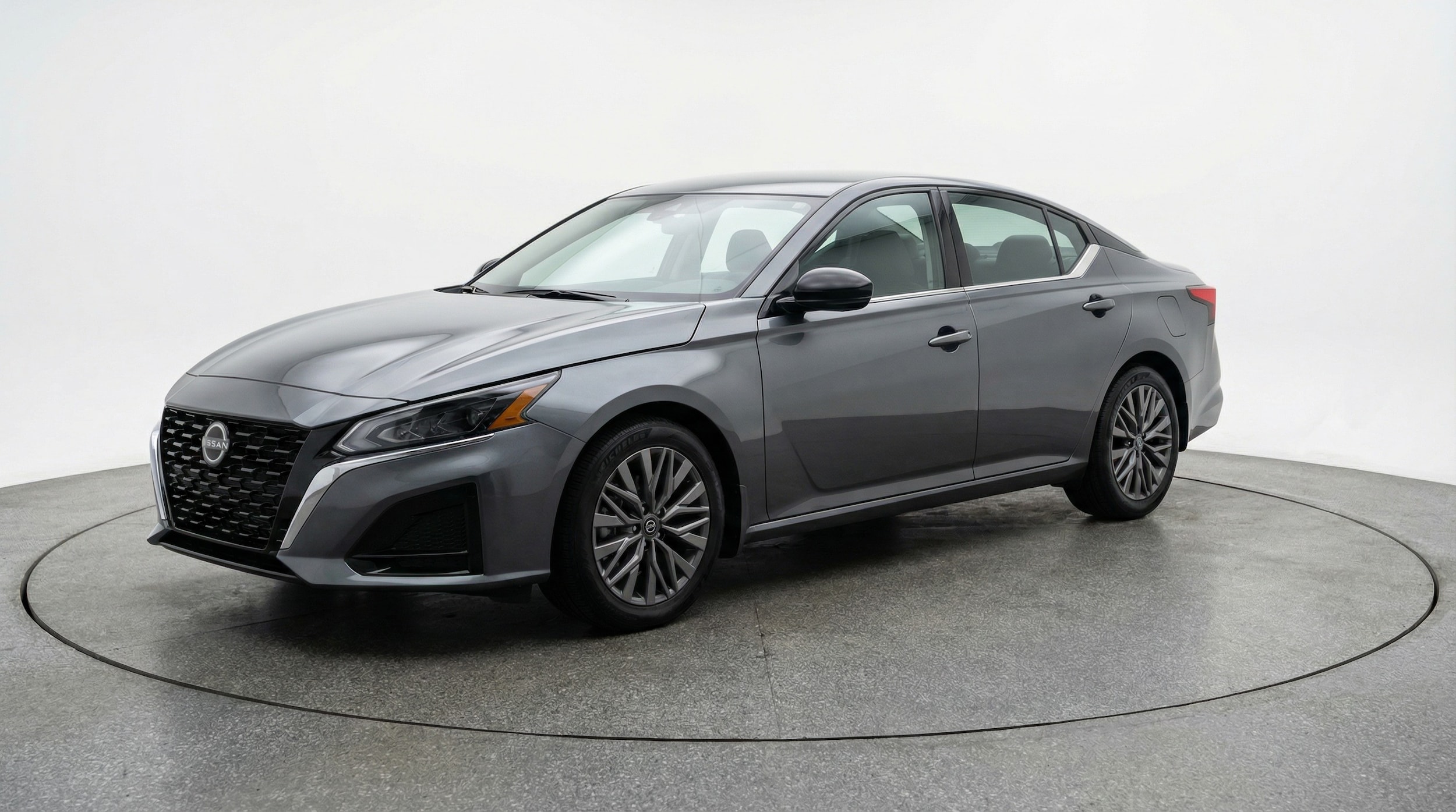 Thumbnail: 2025 Nissan Altima - 3