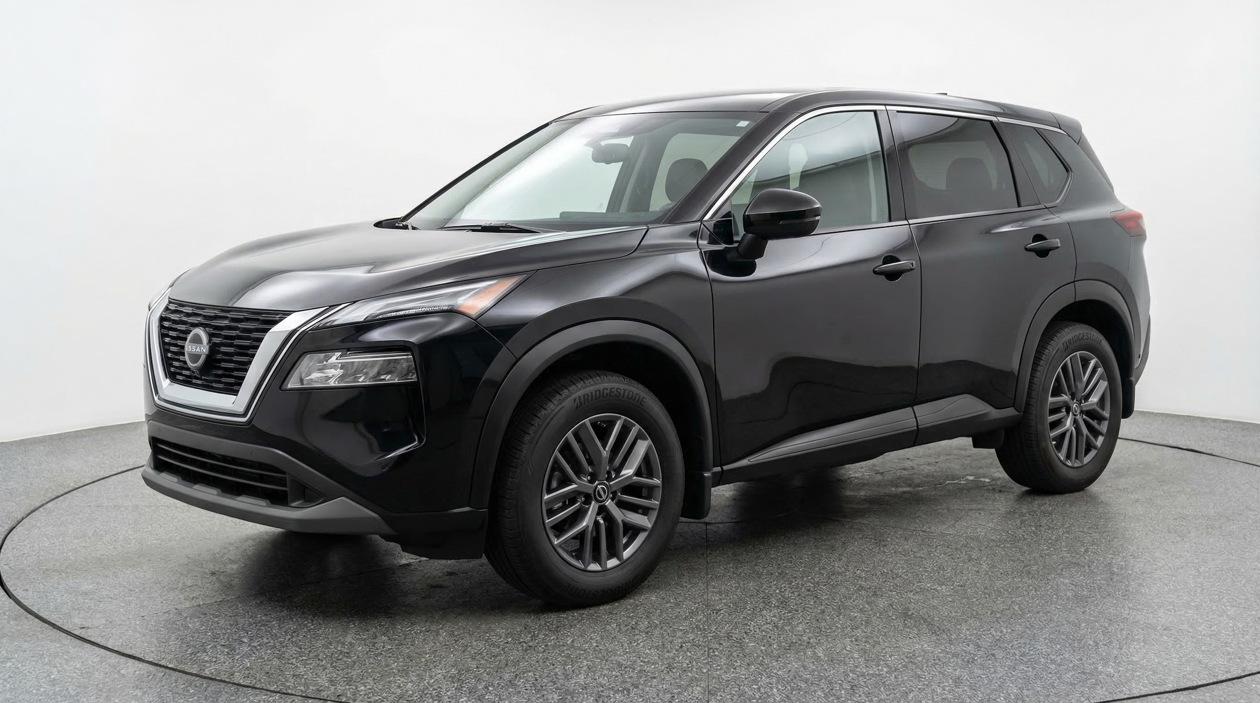 Thumbnail: 2023 Nissan Rogue - 3