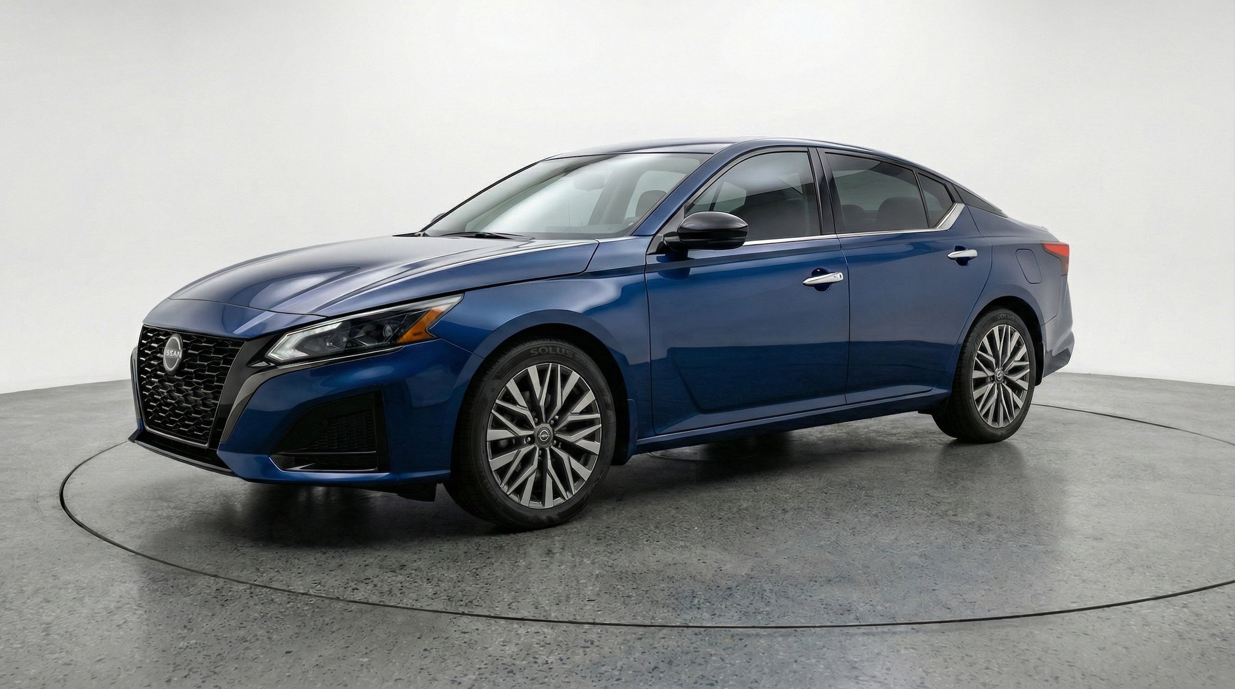 Thumbnail: 2025 Nissan Altima - 3