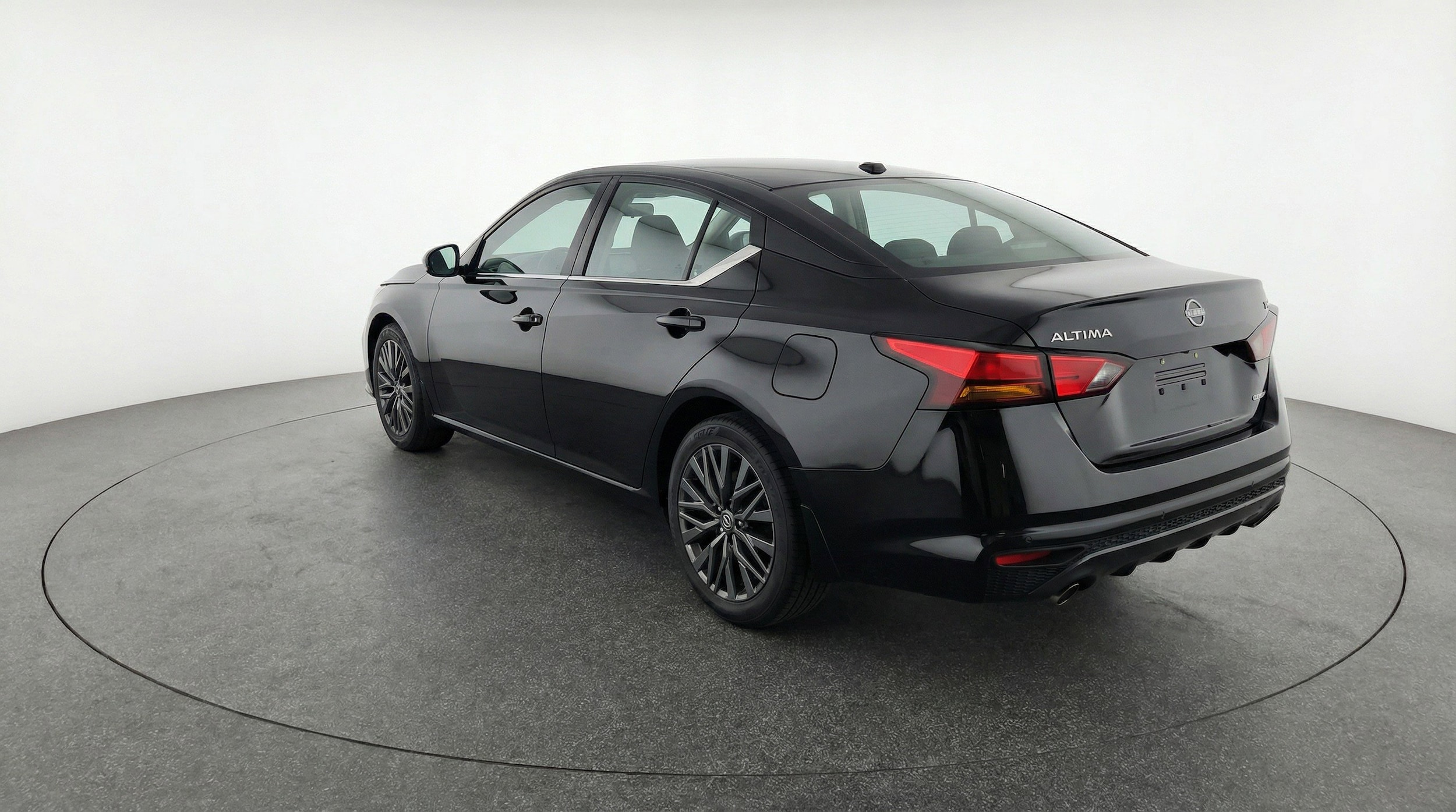 Thumbnail: 2025 Nissan Altima - 6