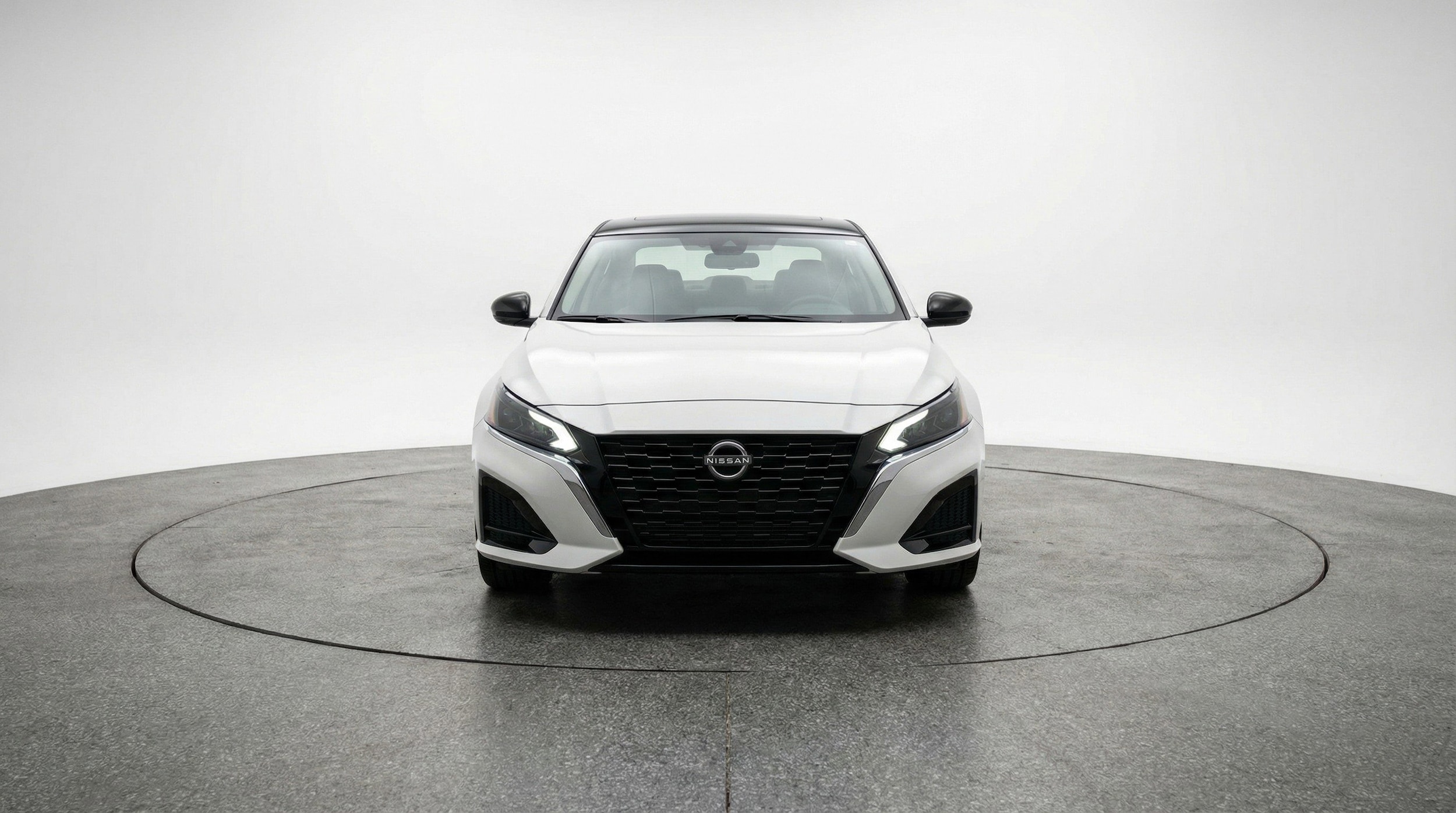Thumbnail: 2025 Nissan Altima - 2
