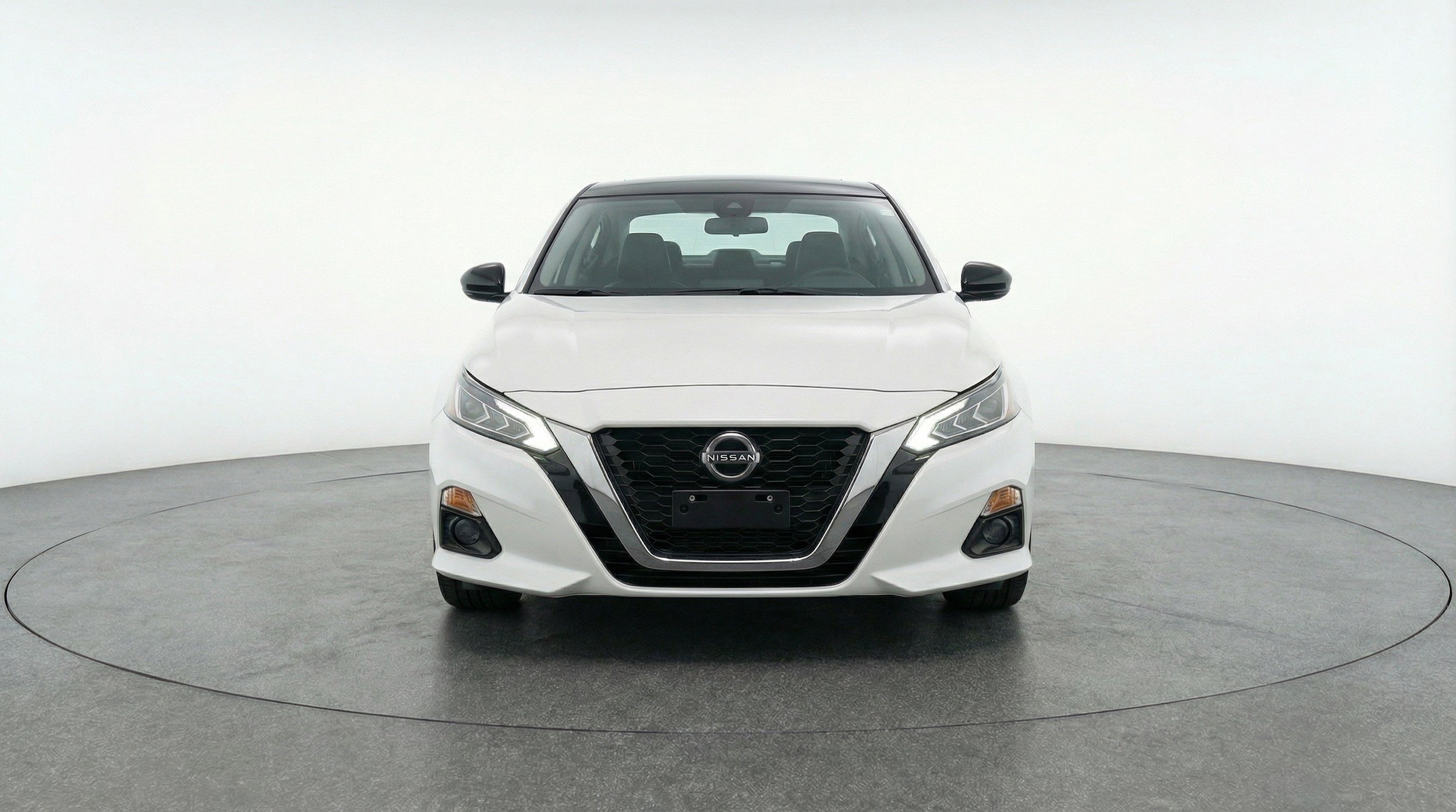 Thumbnail: 2025 Nissan Altima - 2