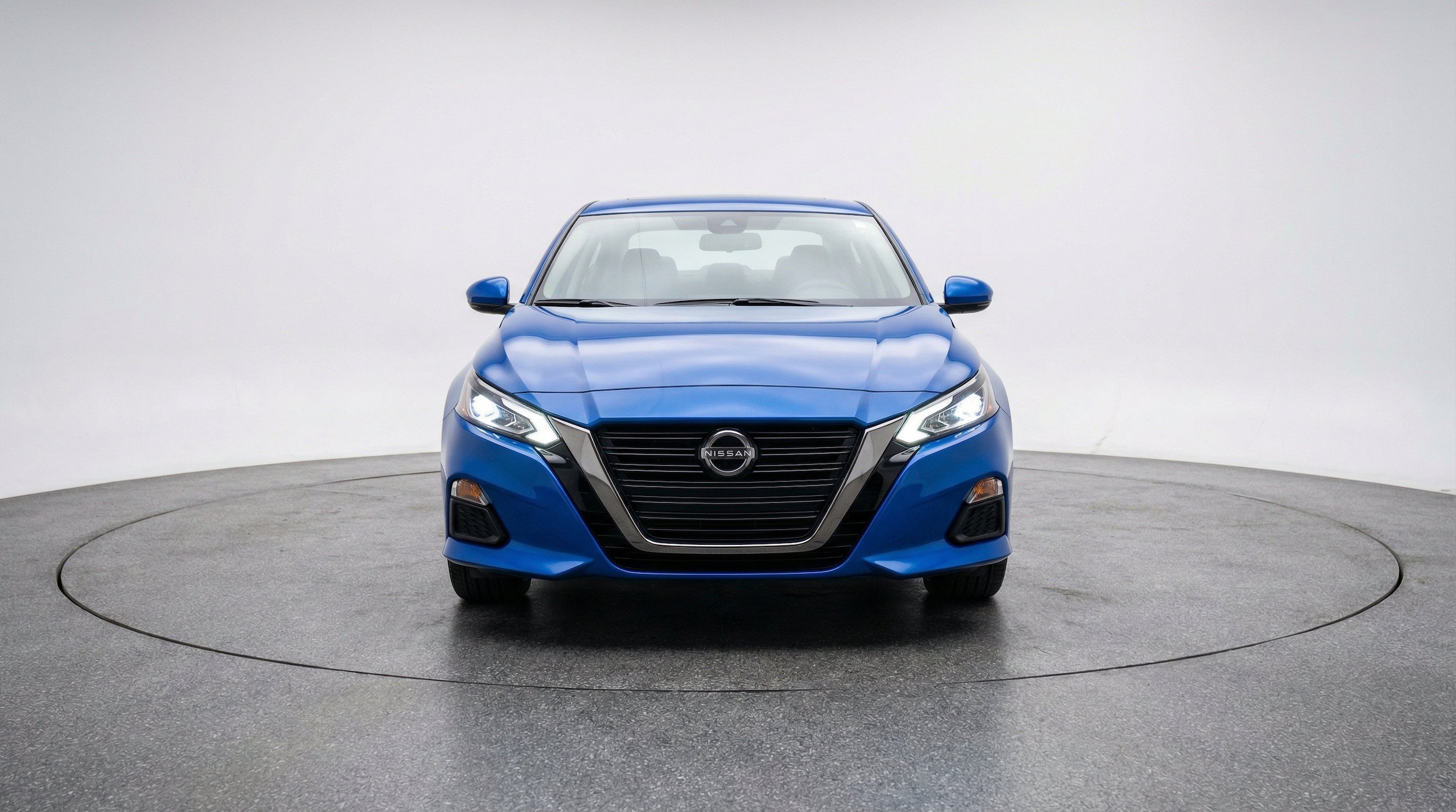 Thumbnail: 2025 Nissan Altima - 2