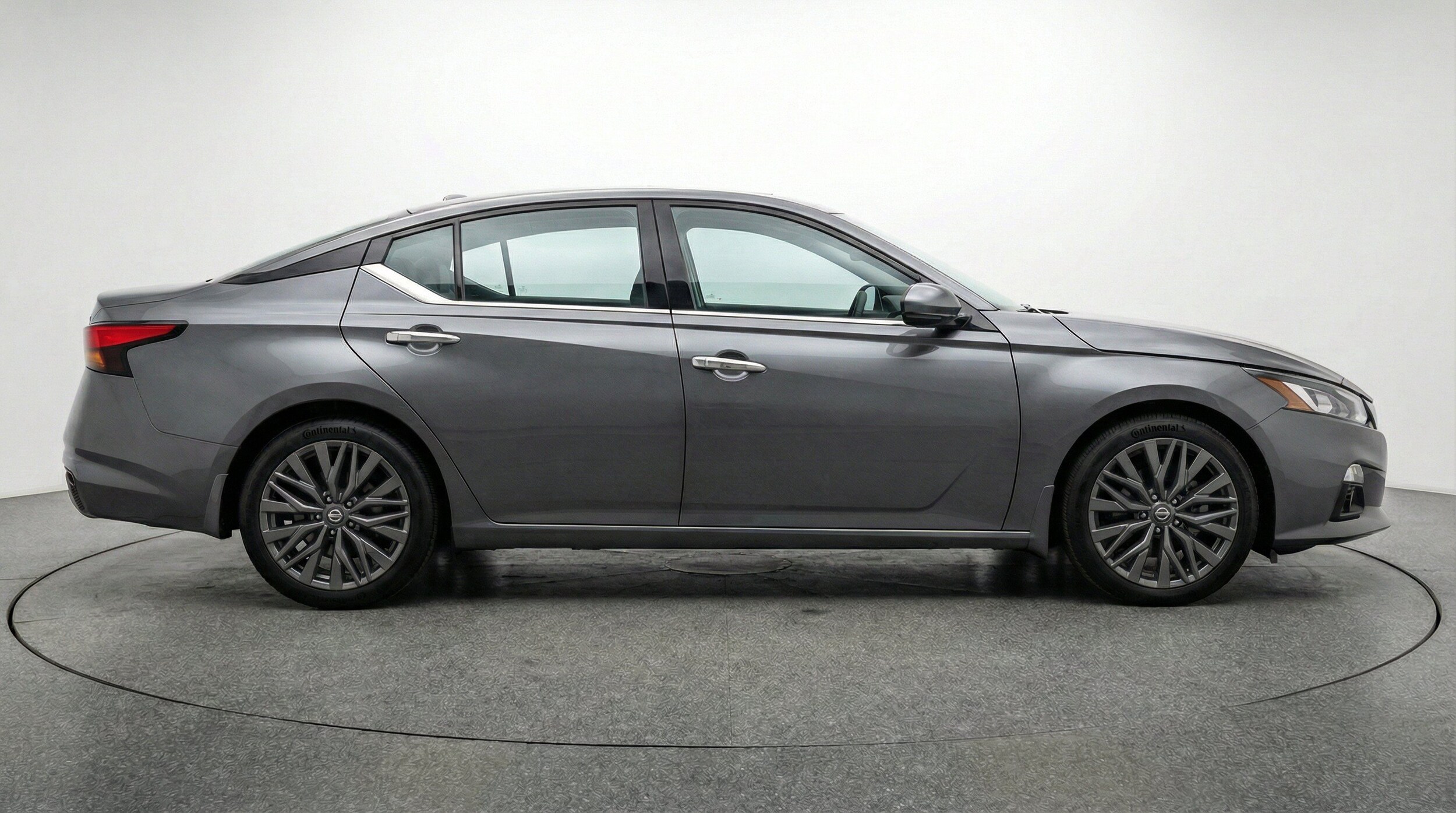 Thumbnail: 2025 Nissan Altima - 11