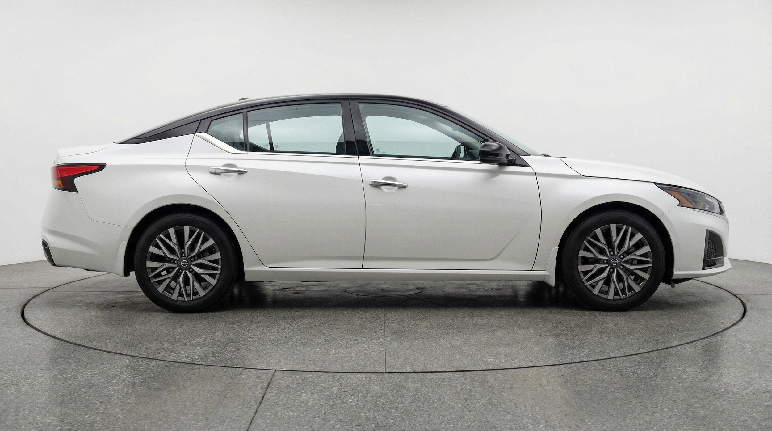 Thumbnail: 2025 Nissan Altima - 11