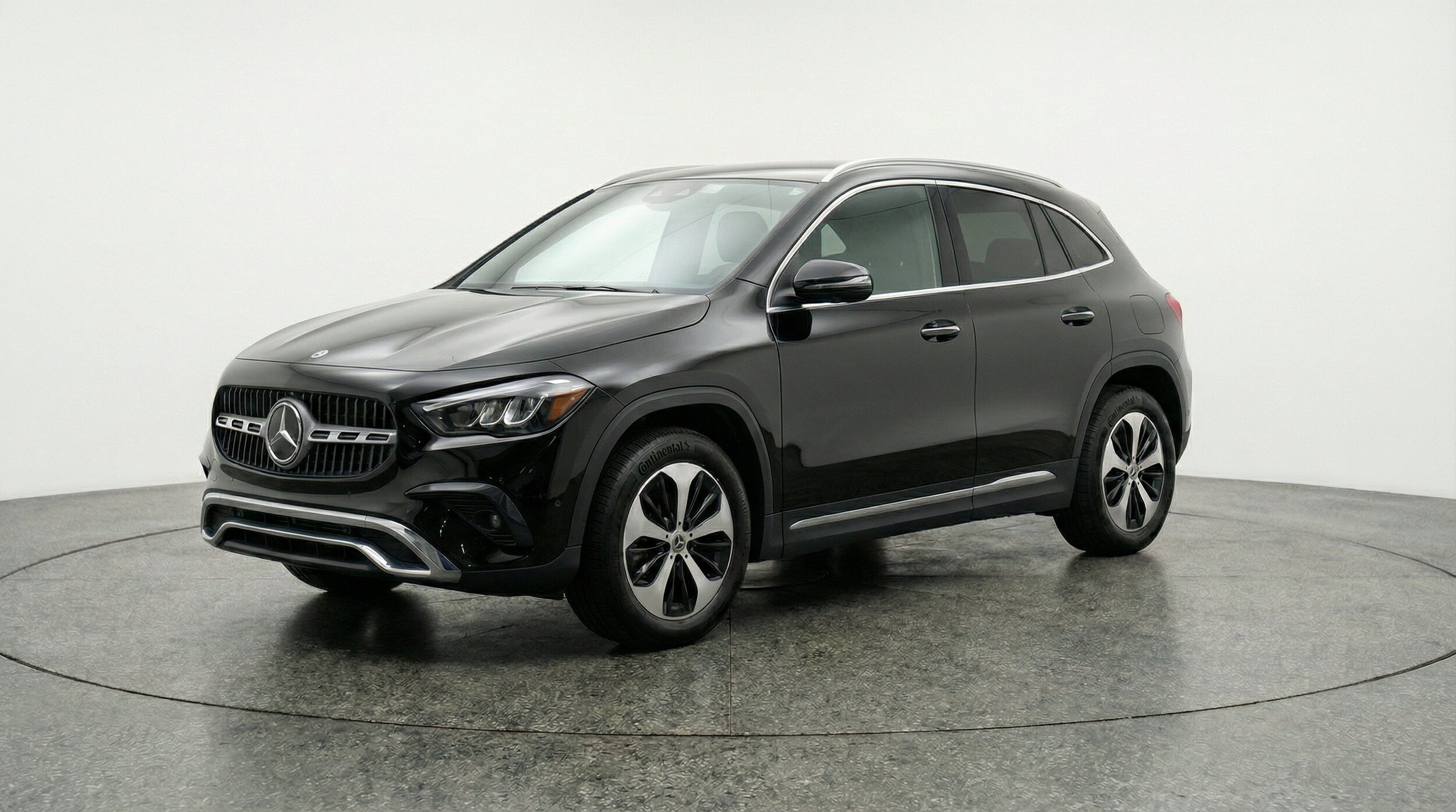 Thumbnail: 2025 Mercedes-Benz GLA - 3