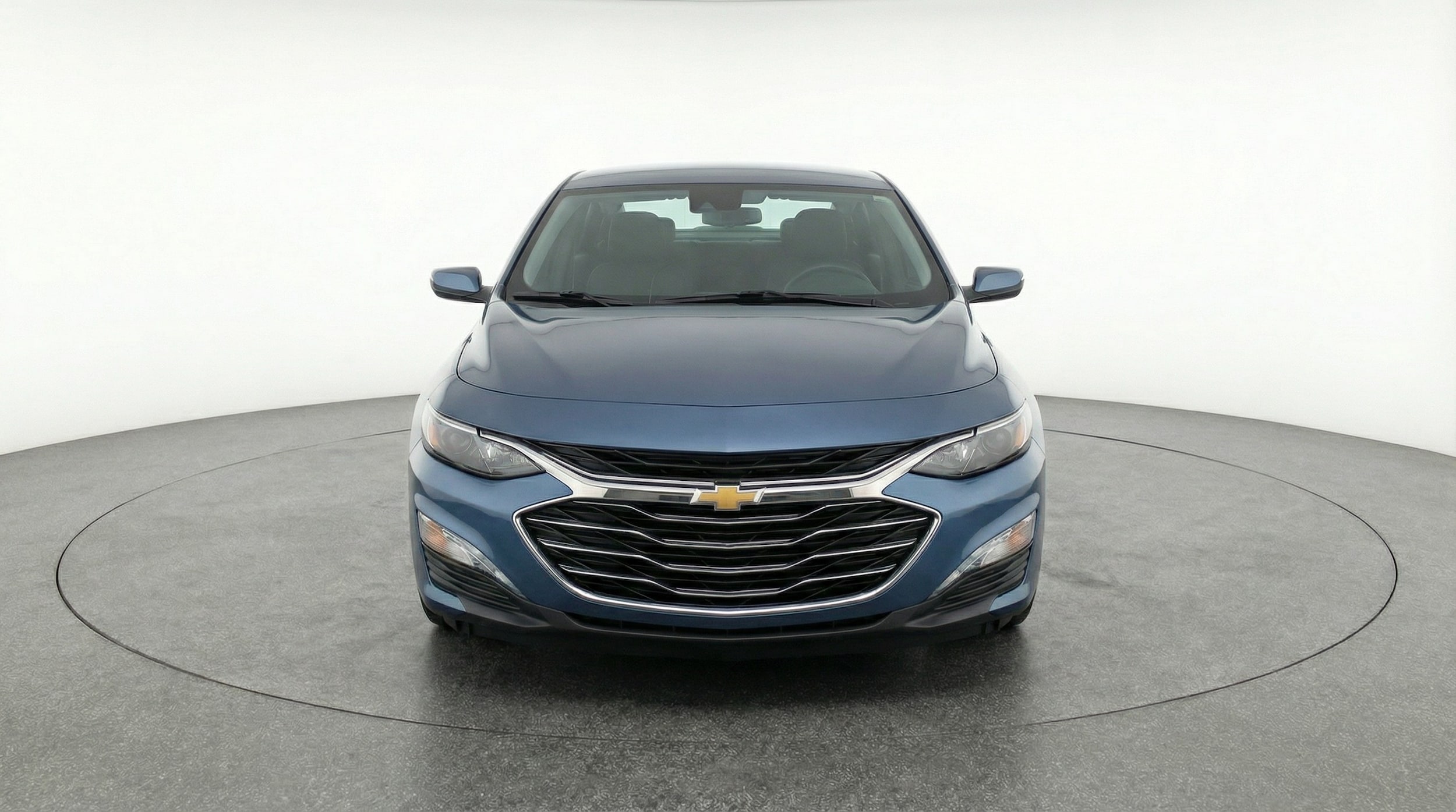 Thumbnail: 2024 Chevrolet Malibu - 2