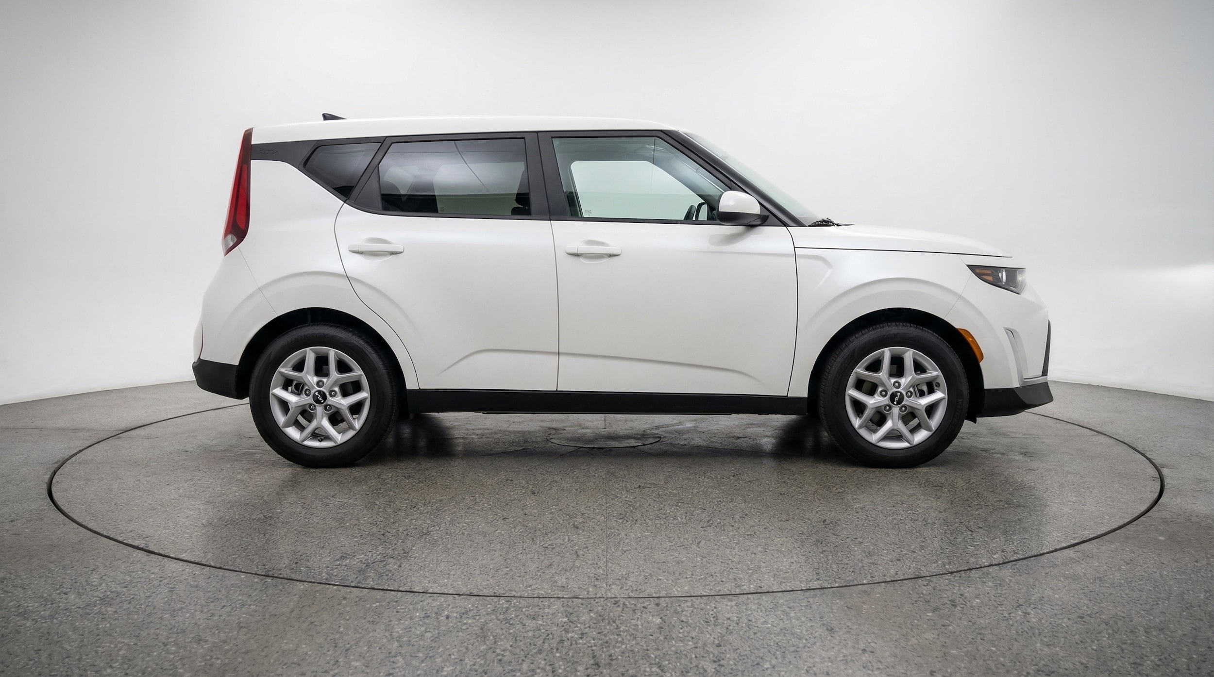 Thumbnail: 2025 Kia Soul - 8