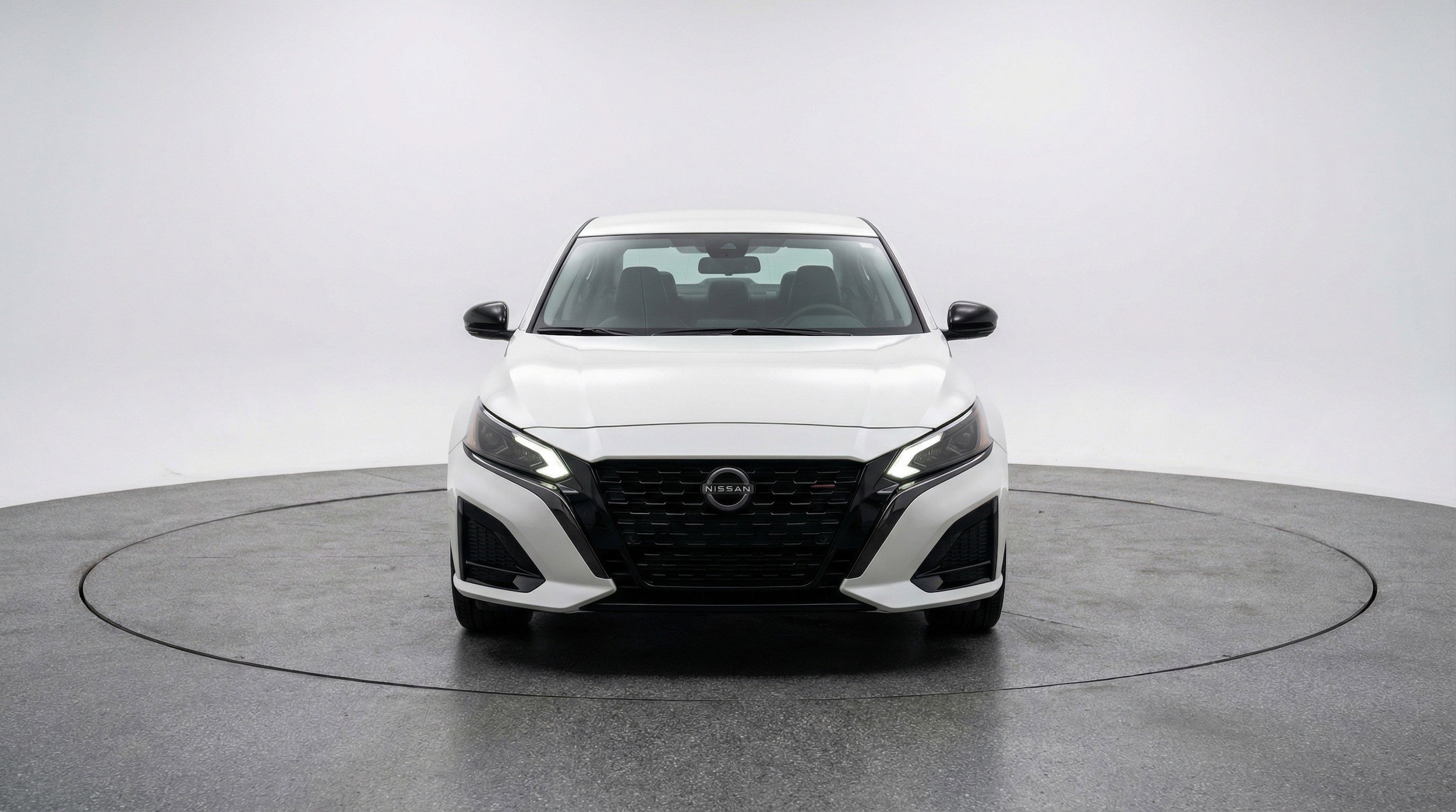 Thumbnail: 2025 Nissan Altima - 2