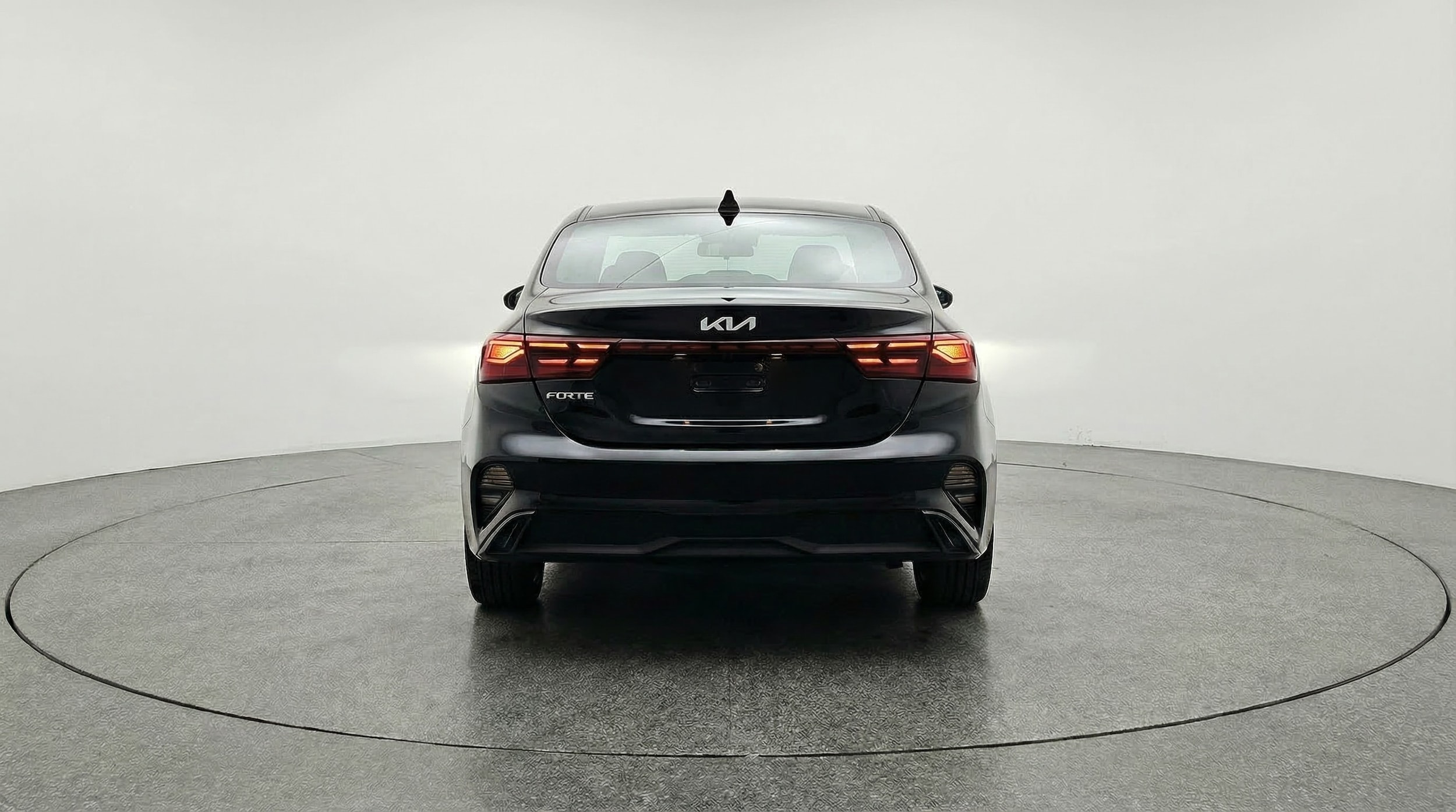 Thumbnail: 2024 Kia Forte - 6