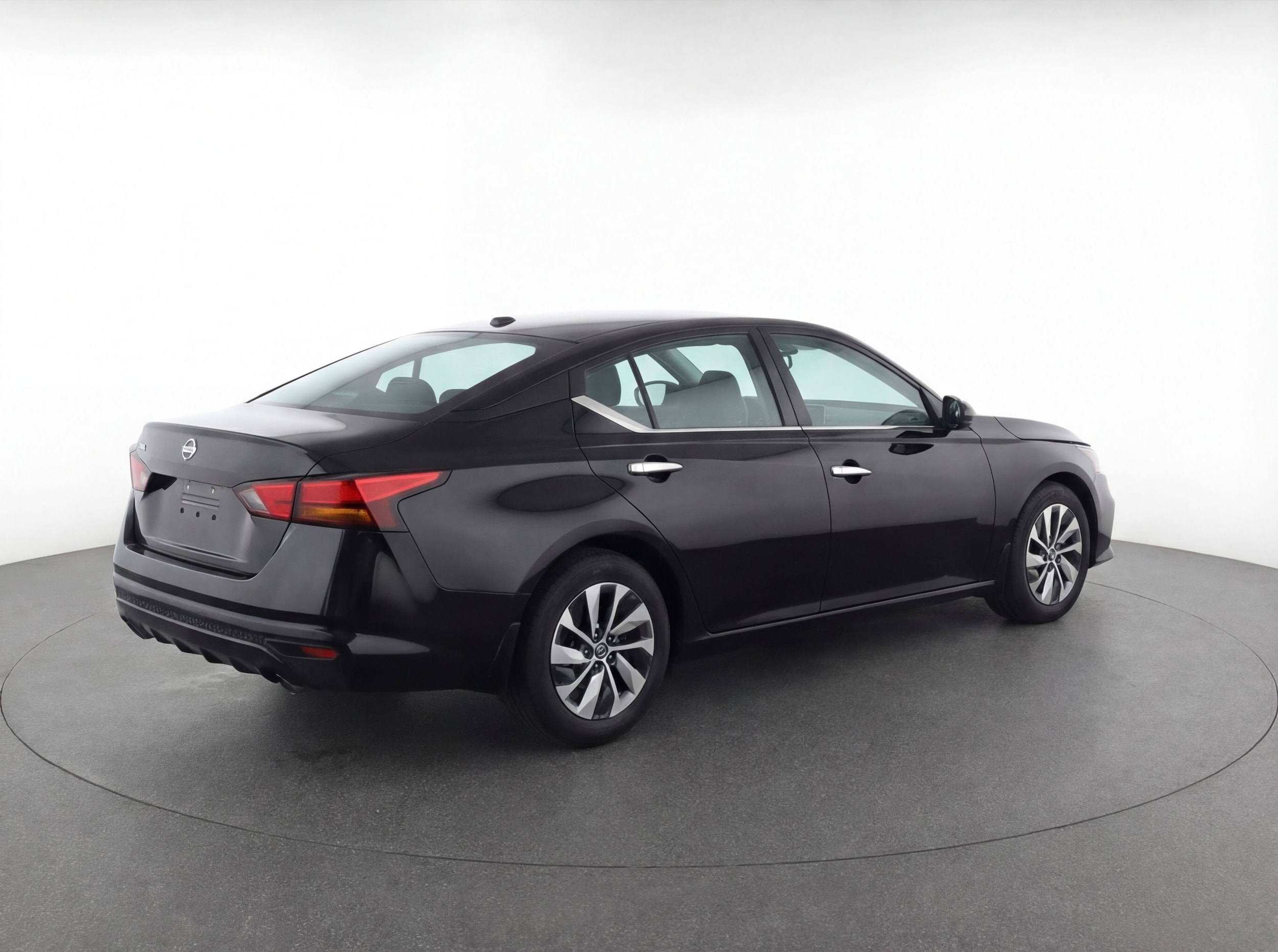 Thumbnail: 2023 Nissan Altima - 9