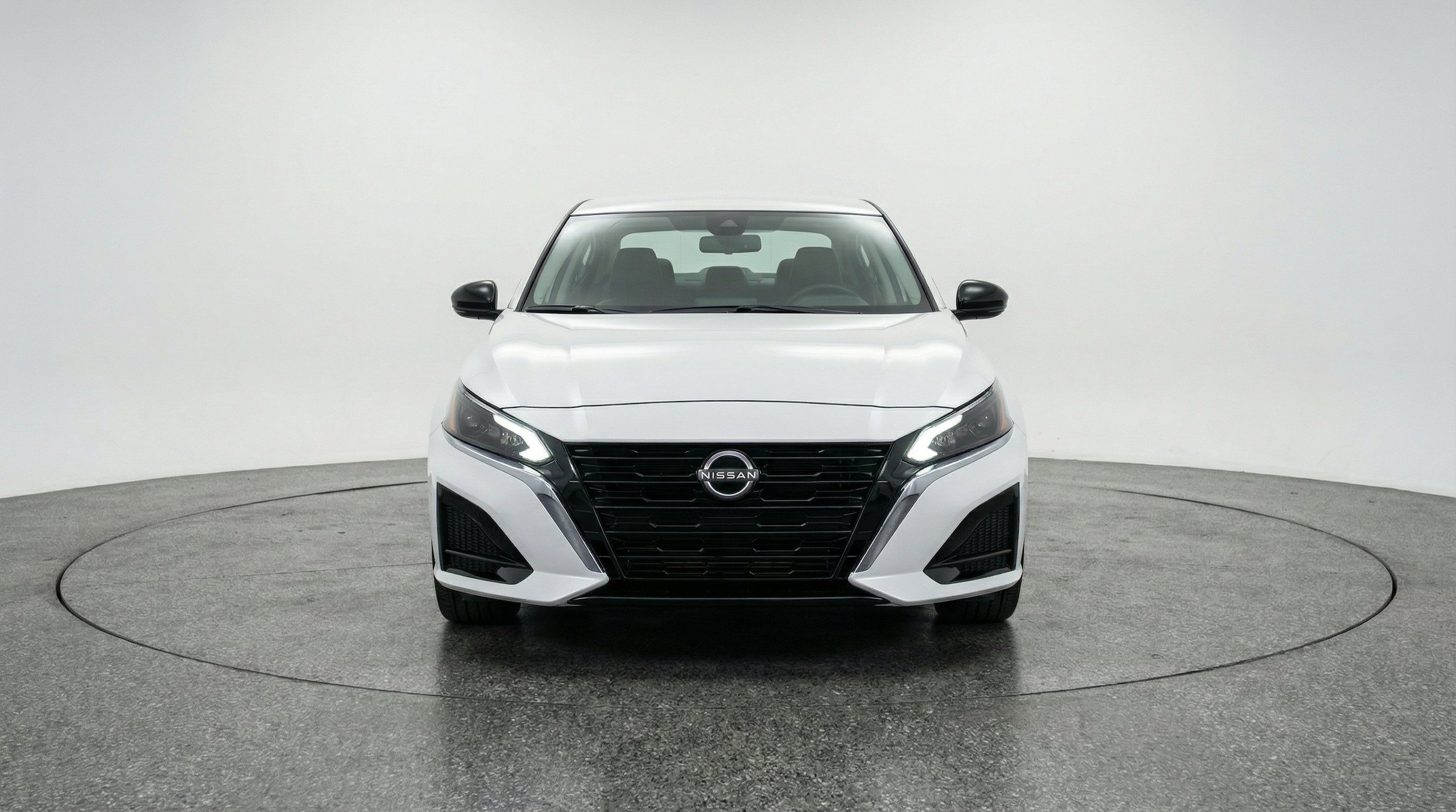 Thumbnail: 2025 Nissan Altima - 2
