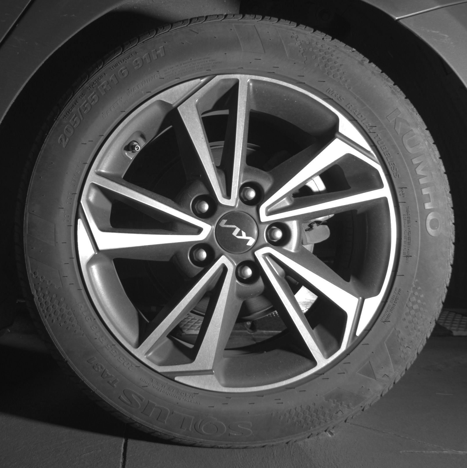 Thumbnail: 2024 Kia Forte - 16