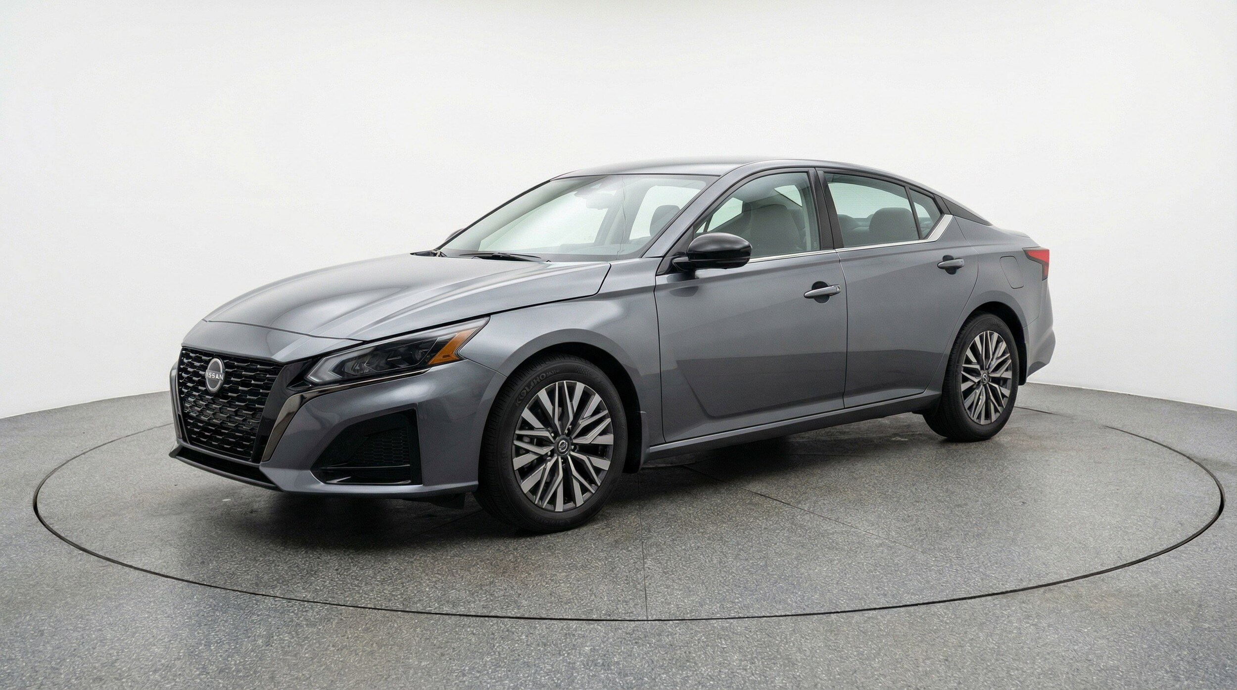 Thumbnail: 2025 Nissan Altima - 3