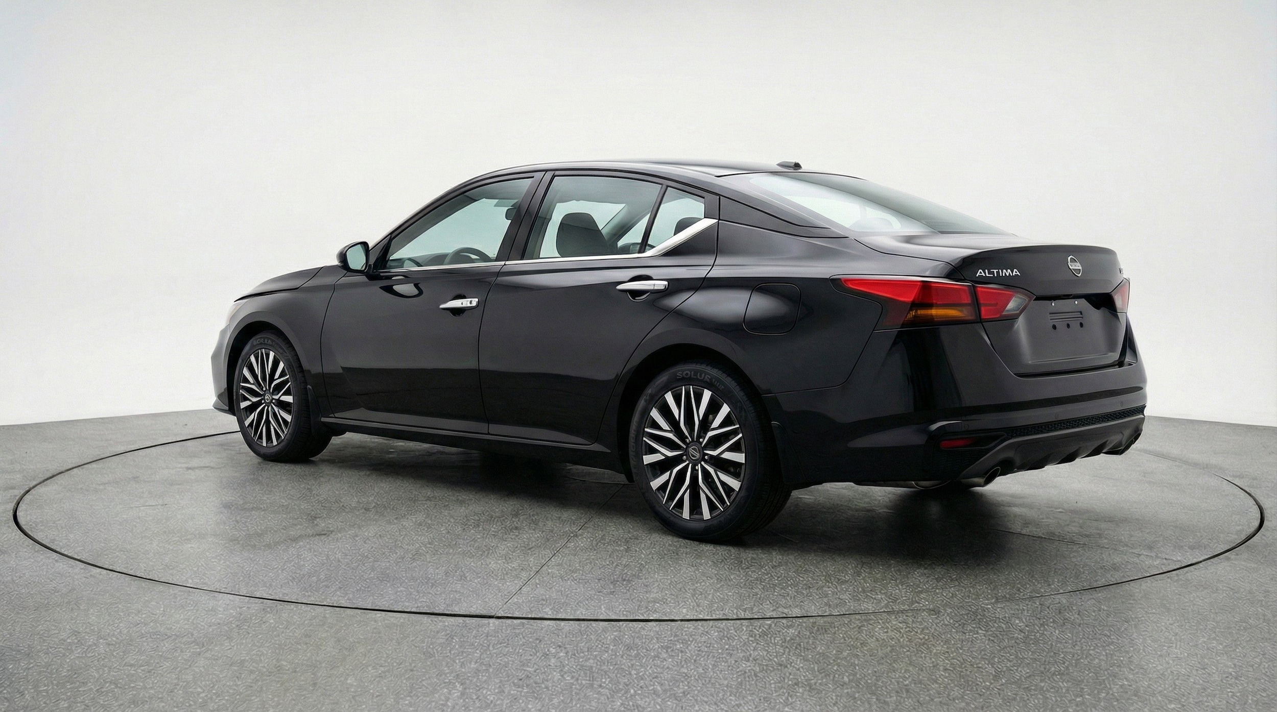 Thumbnail: 2025 Nissan Altima - 6
