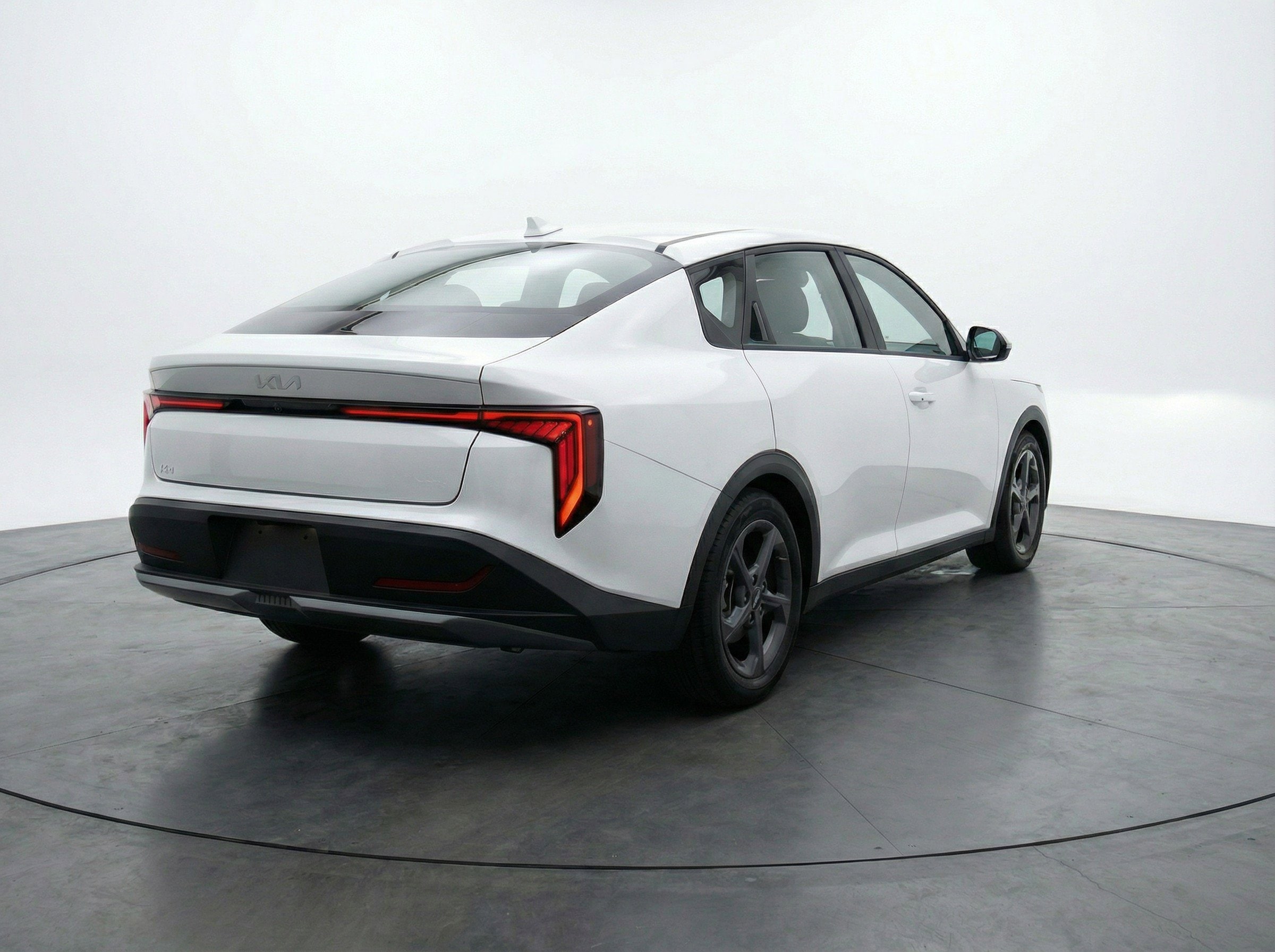 Thumbnail: 2025 Kia K4 - 9