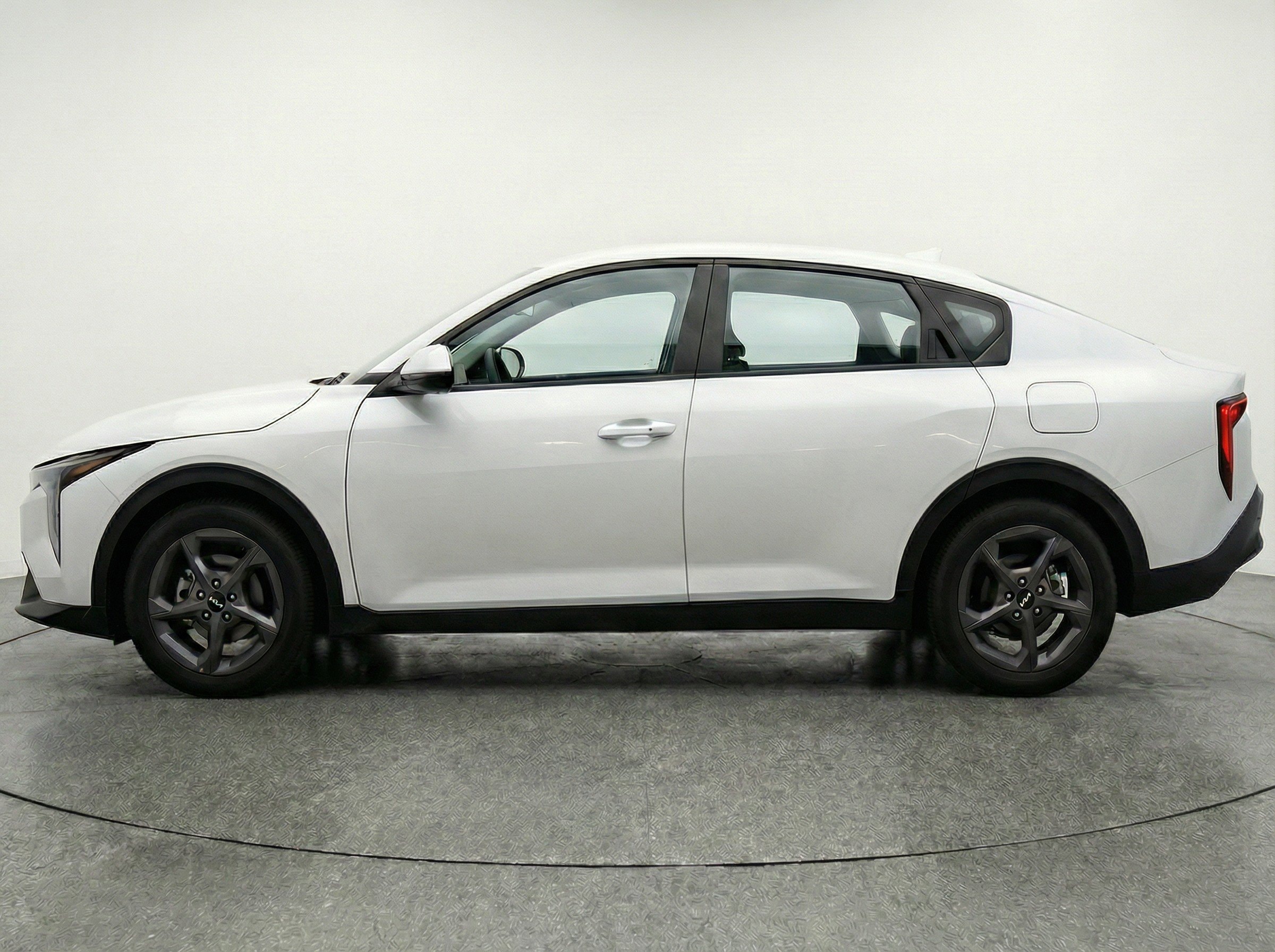 Thumbnail: 2025 Kia K4 - 5