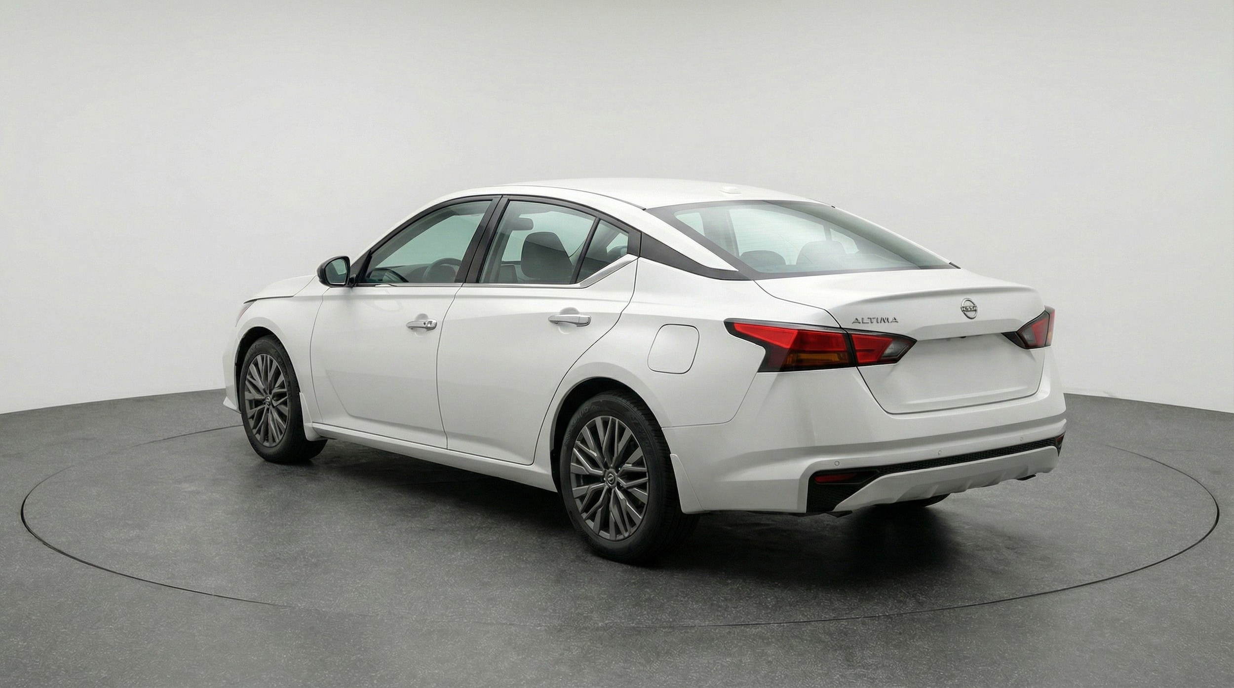Thumbnail: 2025 Nissan Altima - 6