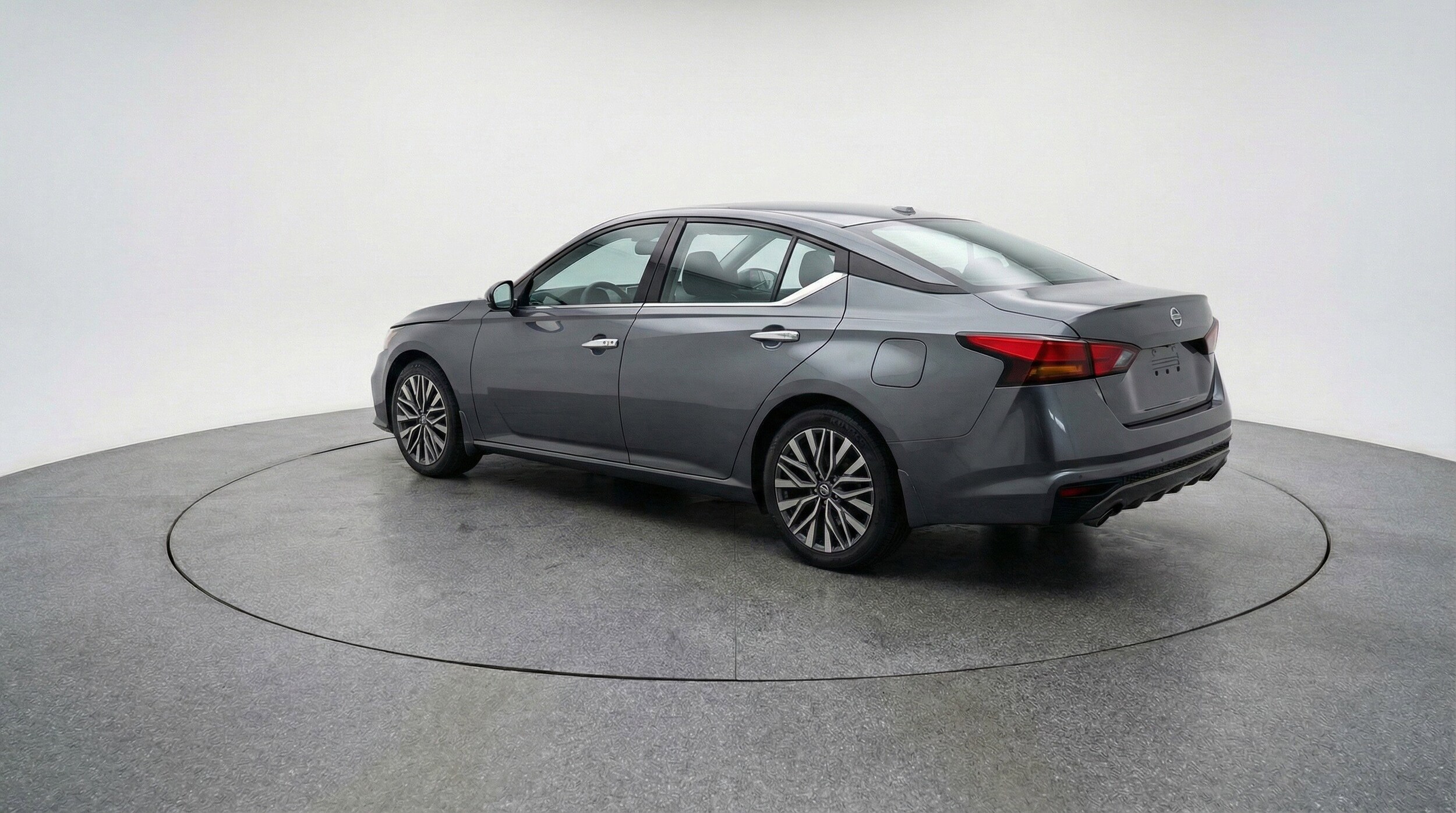 Thumbnail: 2025 Nissan Altima - 6